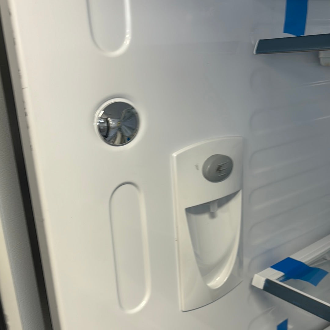 Ge Café floor model was $6199 nów $2999