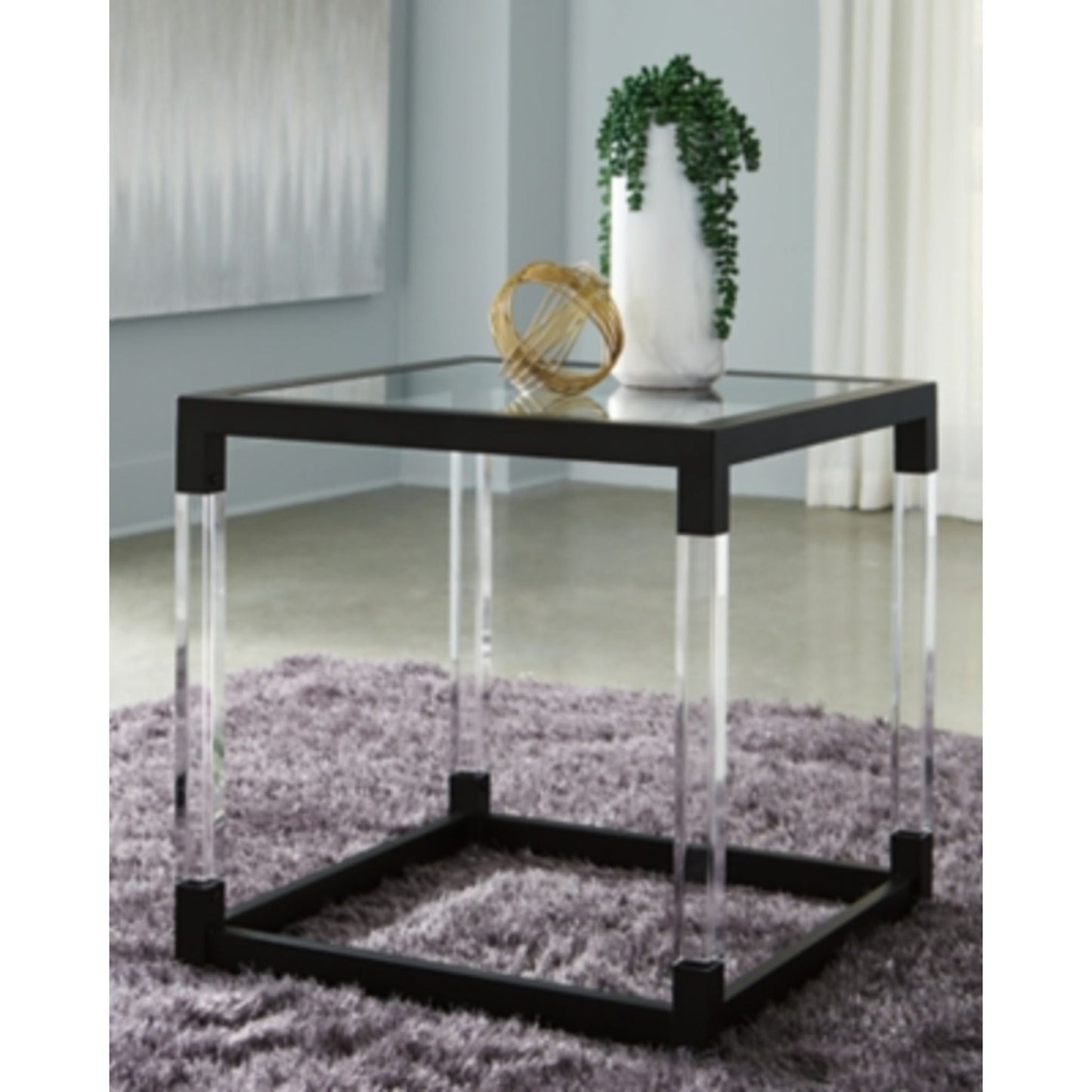 Nallynx End Table - Metallic Gray