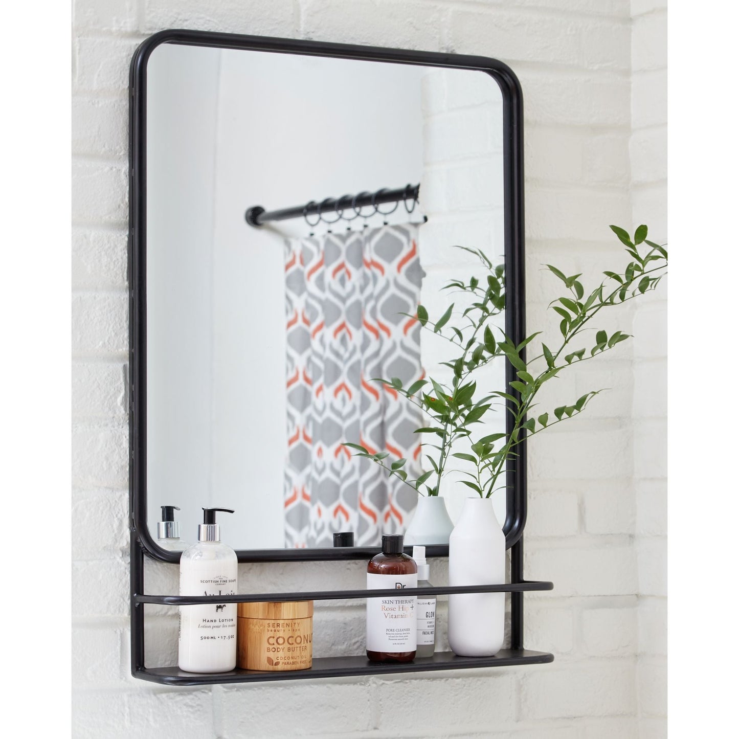 Ebba Mirror 22.00" x 31.00"