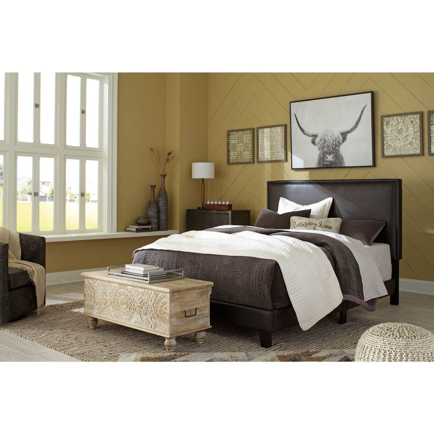 Mesling Bed - Dark Brown