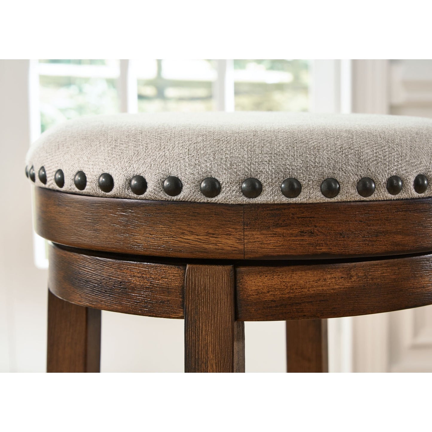 Valebeck Bar Stool - Brown/Black - (D546-124)
