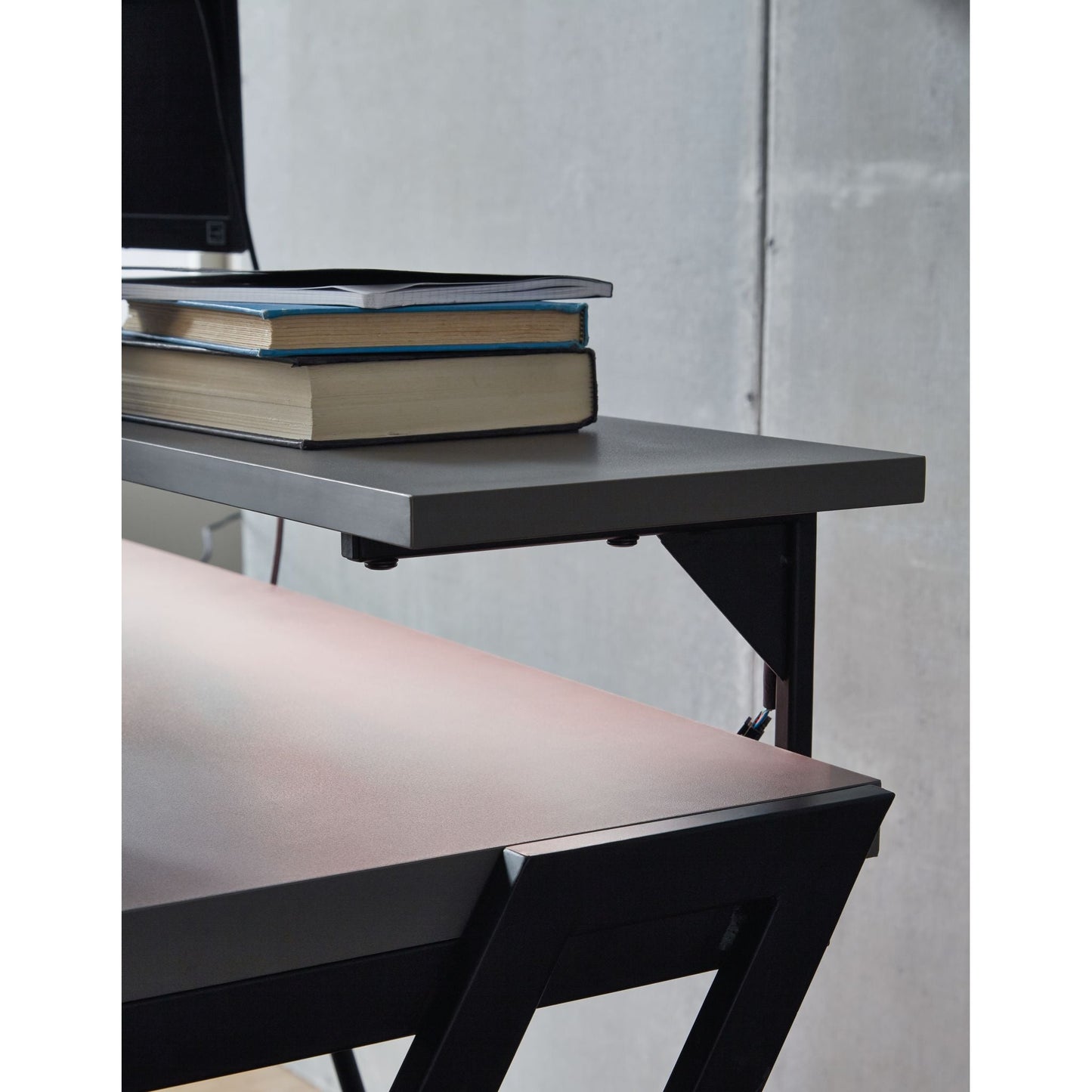 Lynxtyn Desk - Two-tone