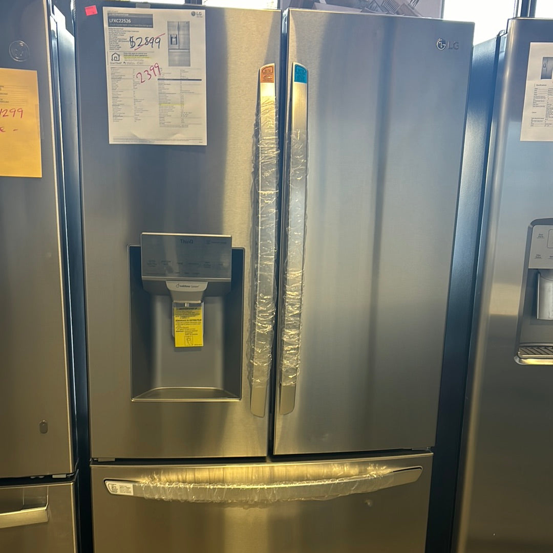 Lg fridge water and ice lfxc22526