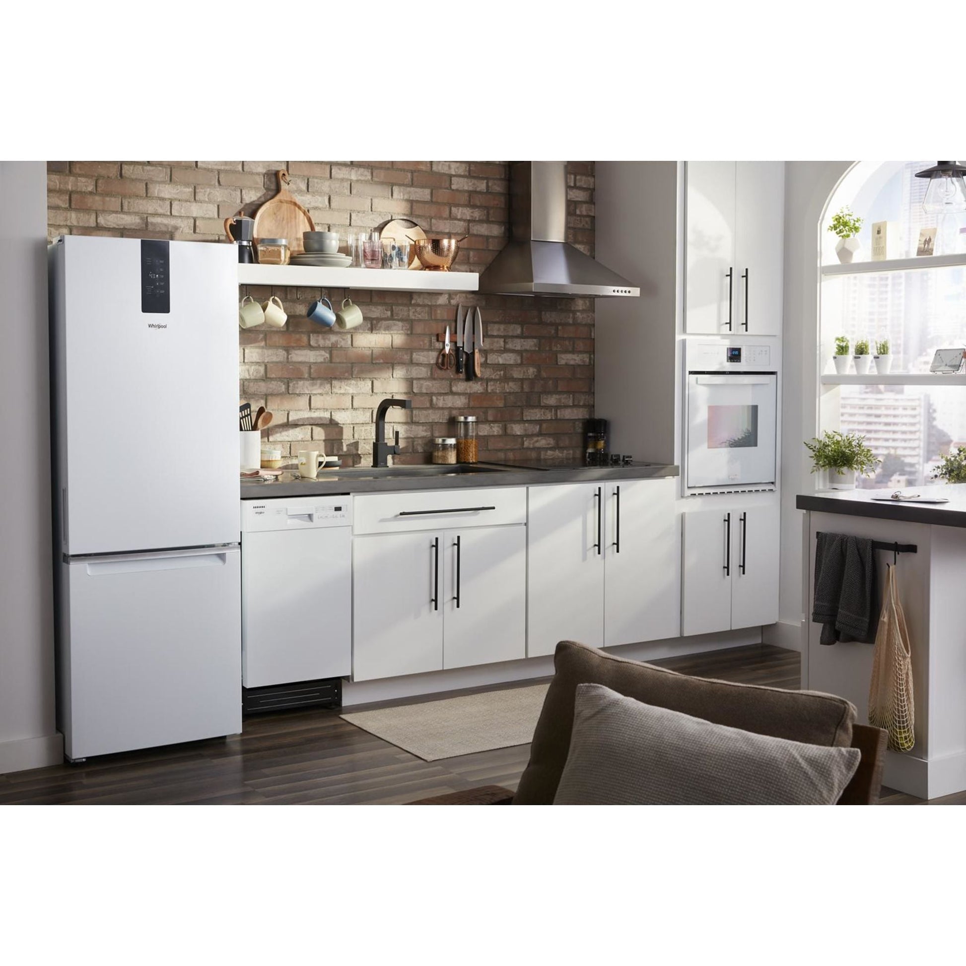 Whirlpool Dishwasher Stainless Steel Tub (WDF518SAHW) - White