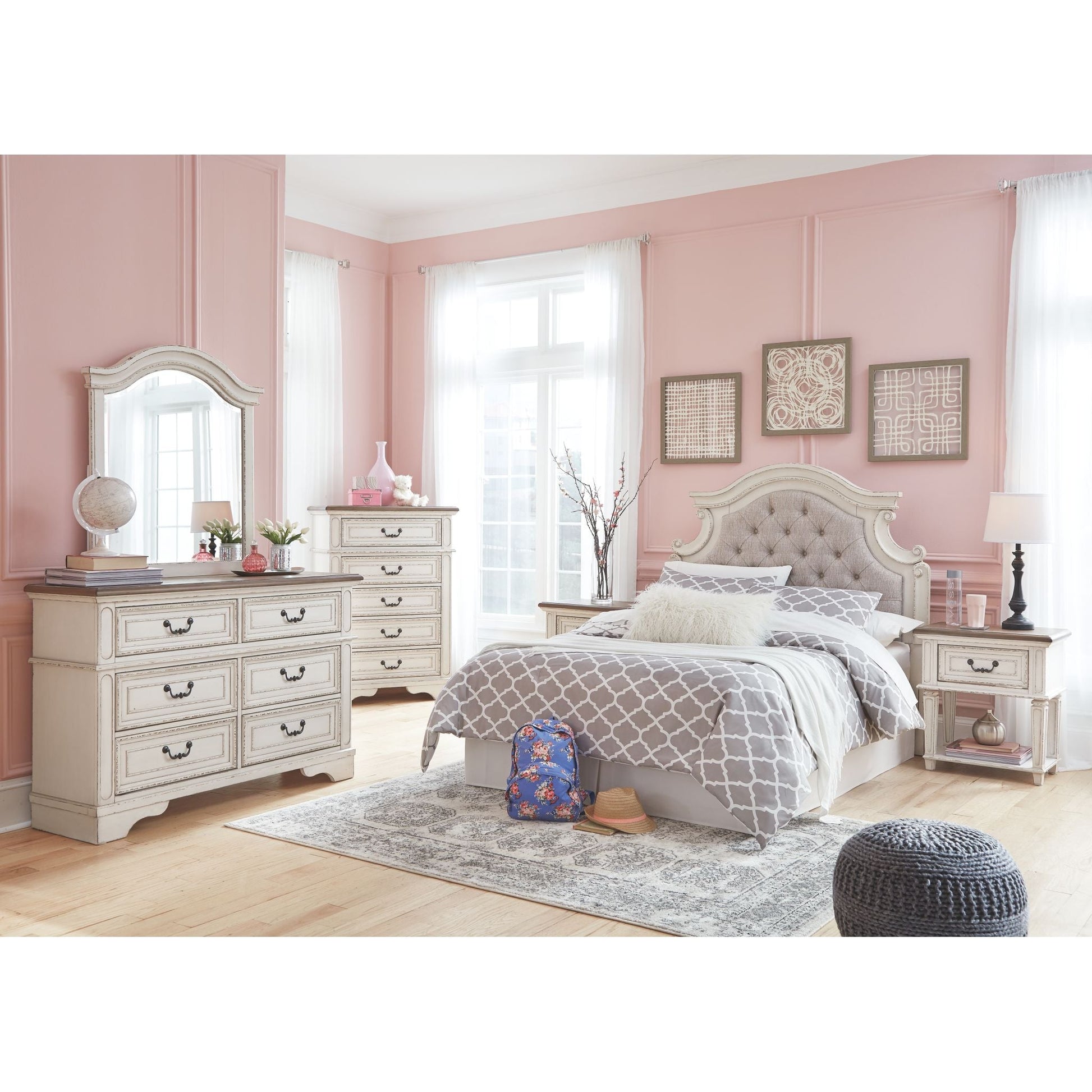 Realyn Chest - Chipped White