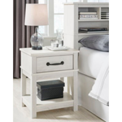Dorrinson Nightstand - White