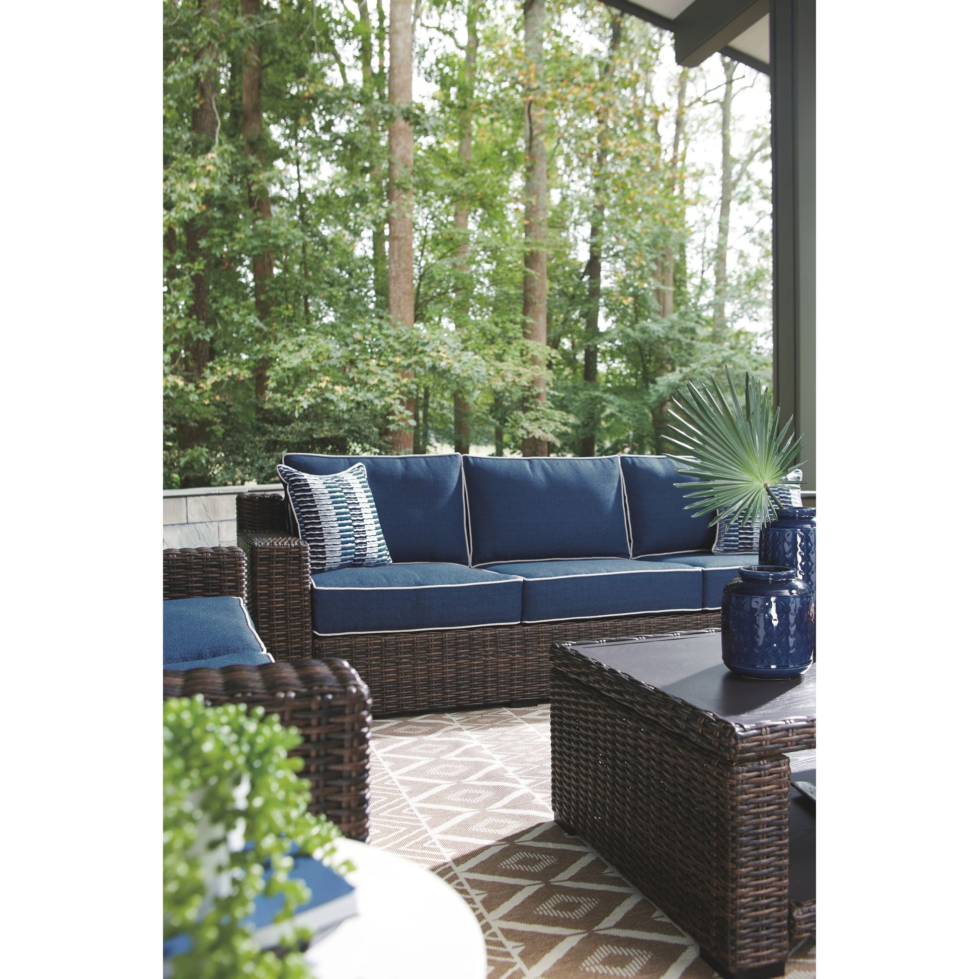 Outdoor Grasson Lane 3 Piece Package Brown/Blue