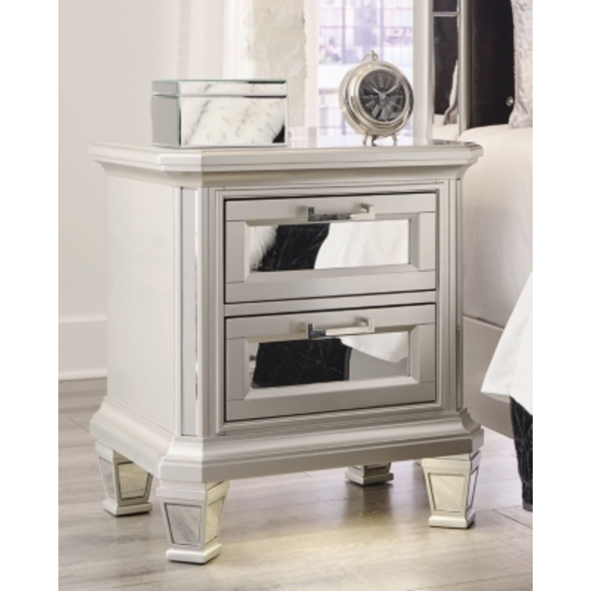 Lindenfield Nightstand - Silver