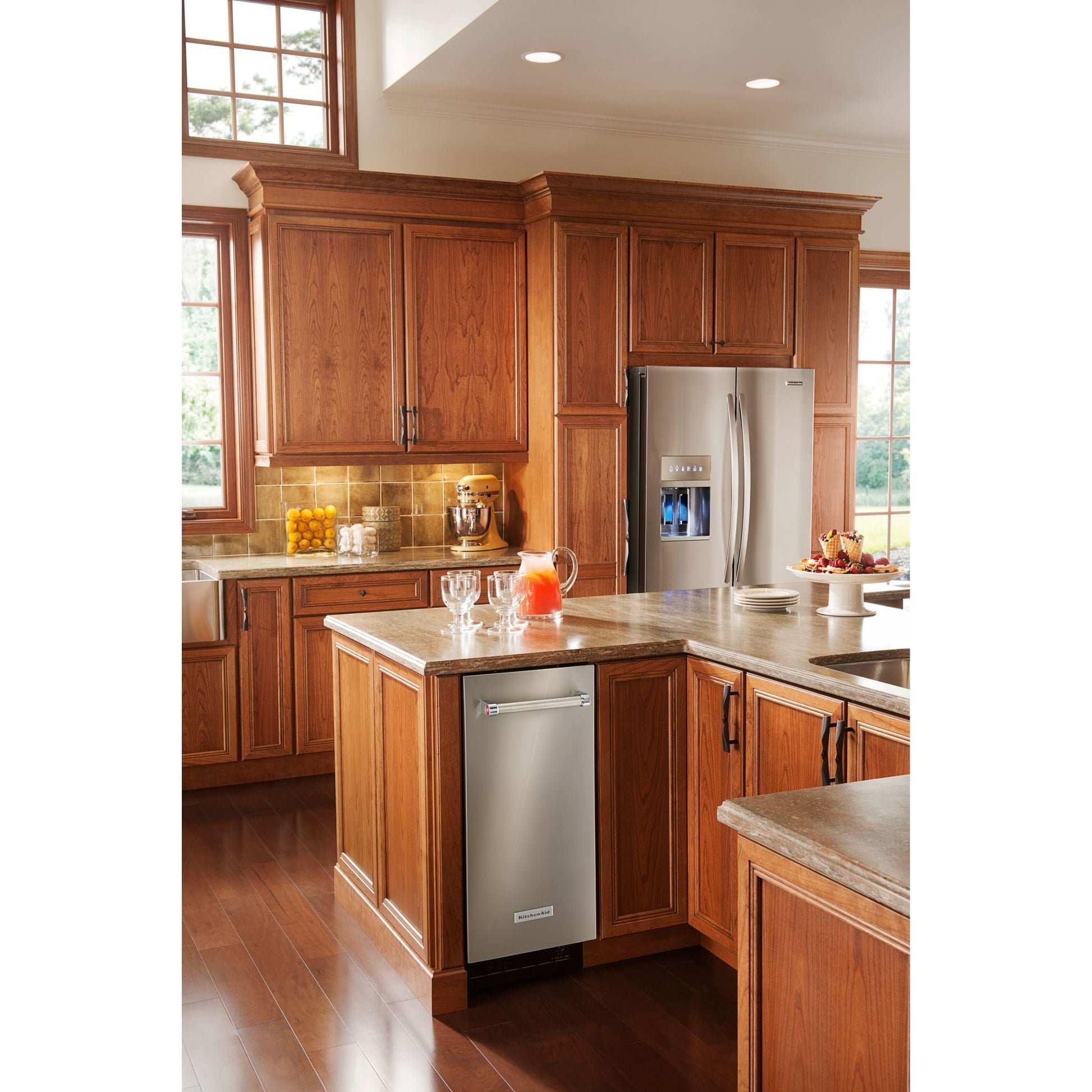 KitchenAid Undercounter Ice Maker (KUIX535HPS)