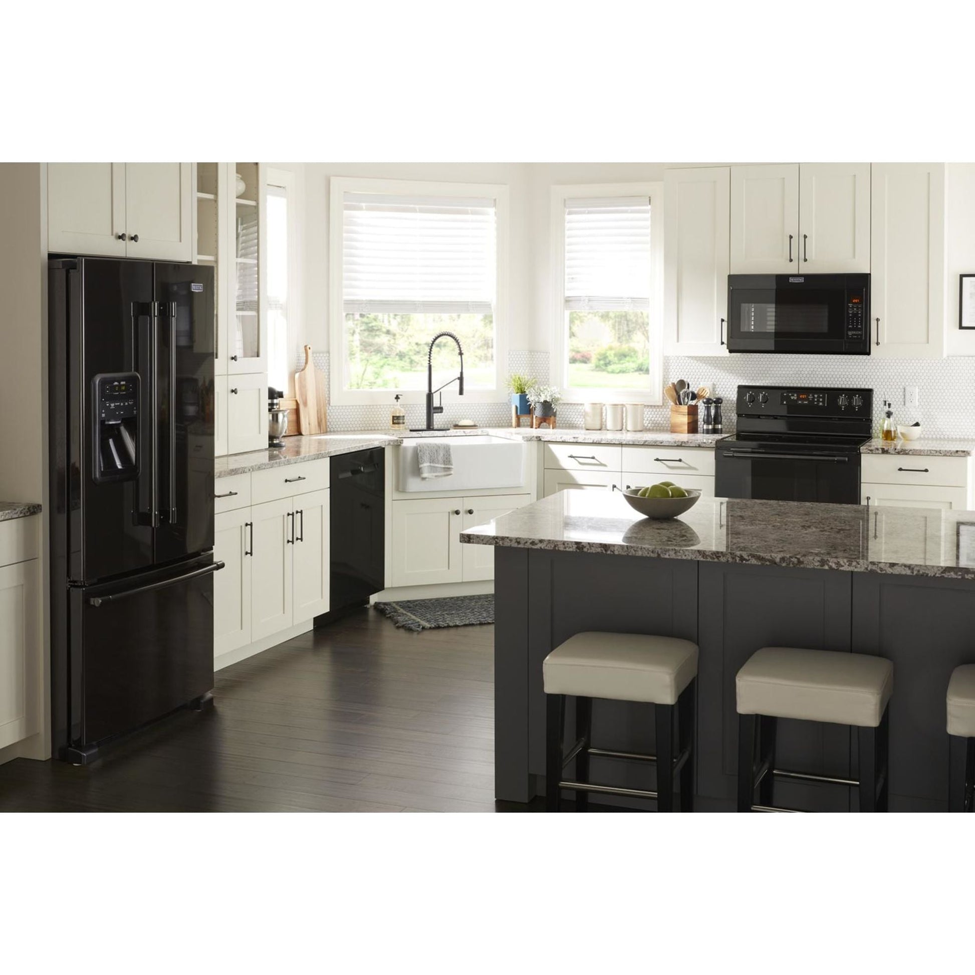 Maytag Gas Range (MGR6600FB) - Black