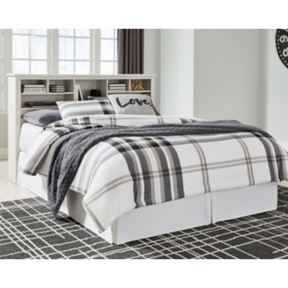 Dorrinson Queen Headboard - White