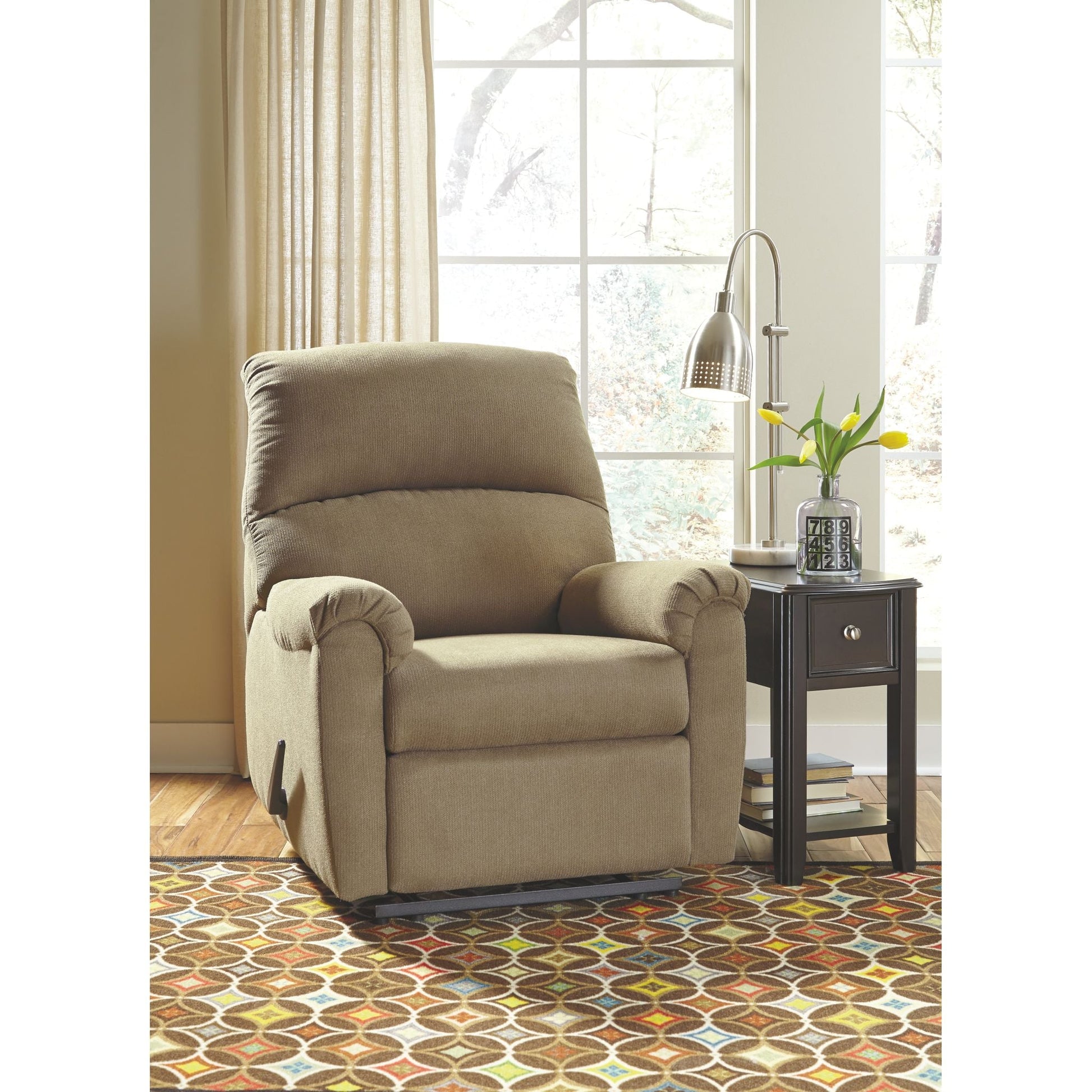 Breegin Chairside Table - Black