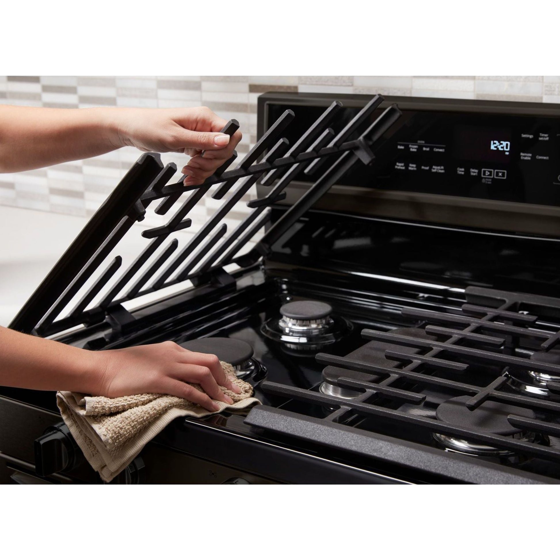 Whirlpool Gas Range (WFG975H0HV) - Black Stainless