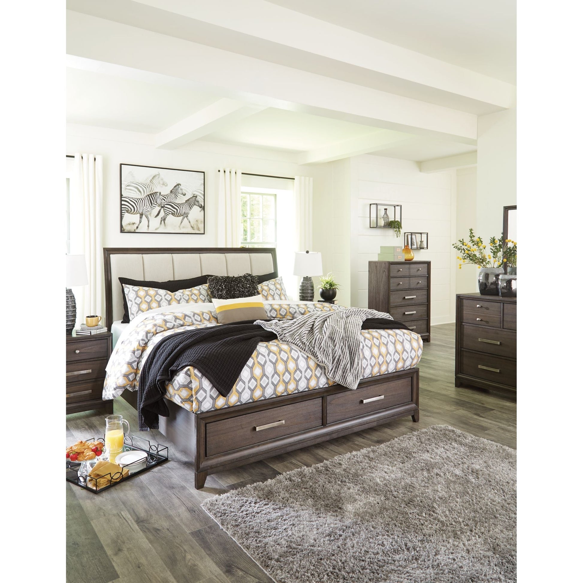 Barrington Heights 3 Piece King Storage Bed - Gray