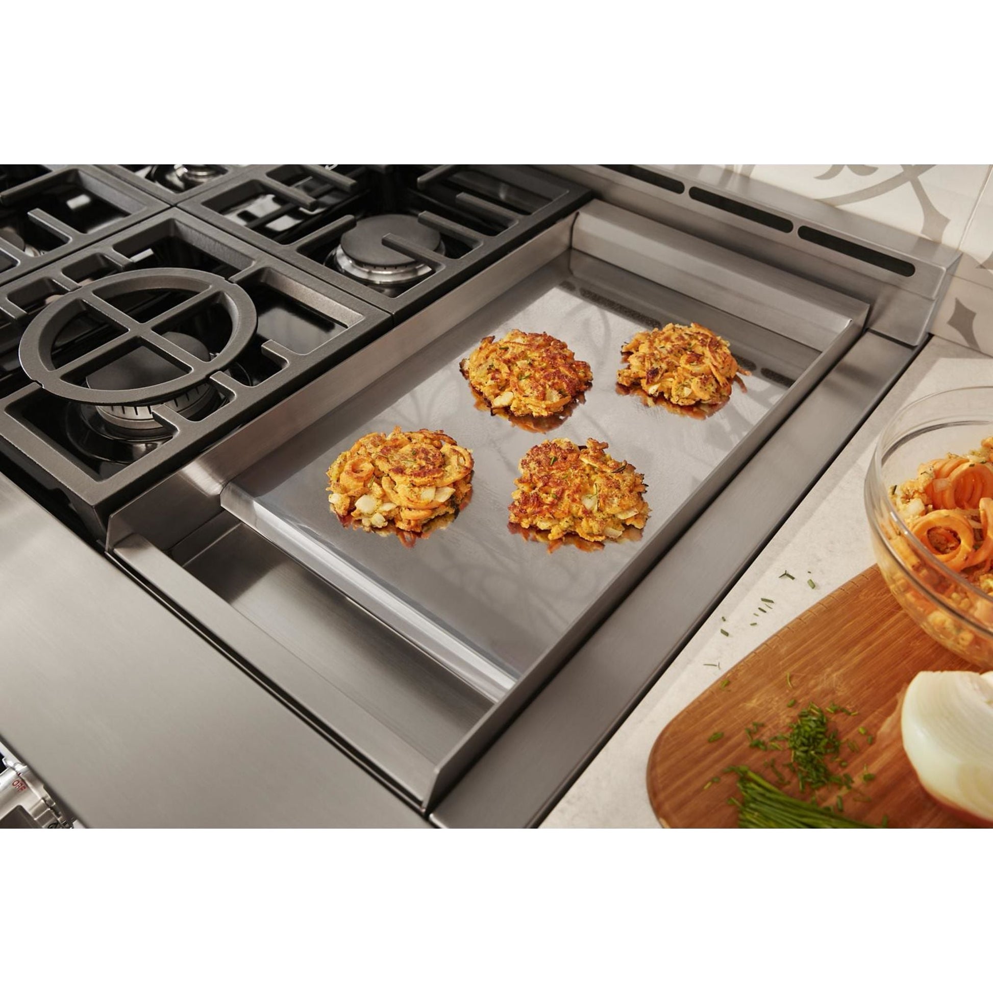 KitchenAid Gas Range (KFGC558JMH) - Milkshake