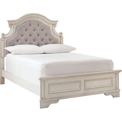 Realyn 3 Piece Full Bed - Chipped White