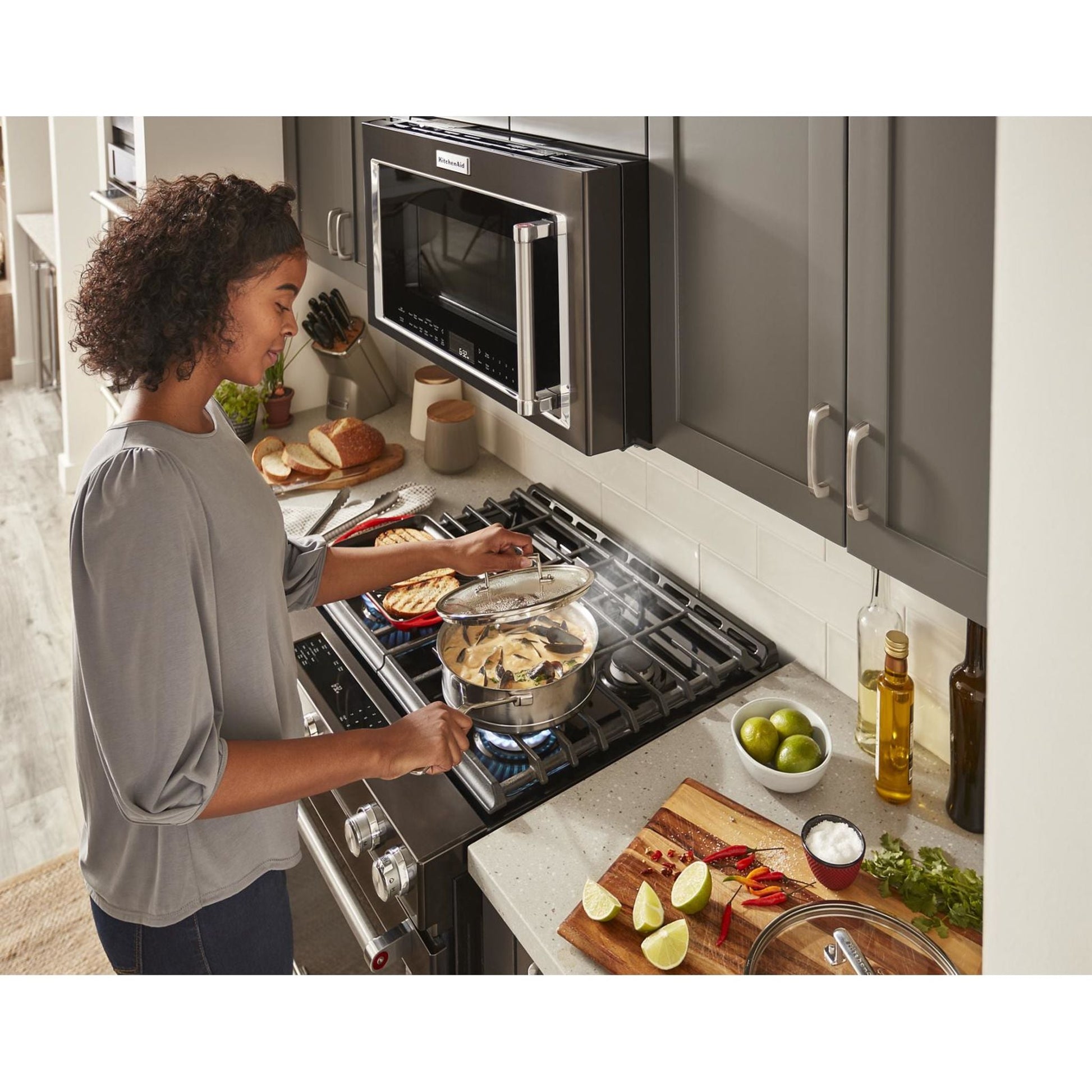 KitchenAid Gas Range (KSGG700EBS) - Black Stainless Steel