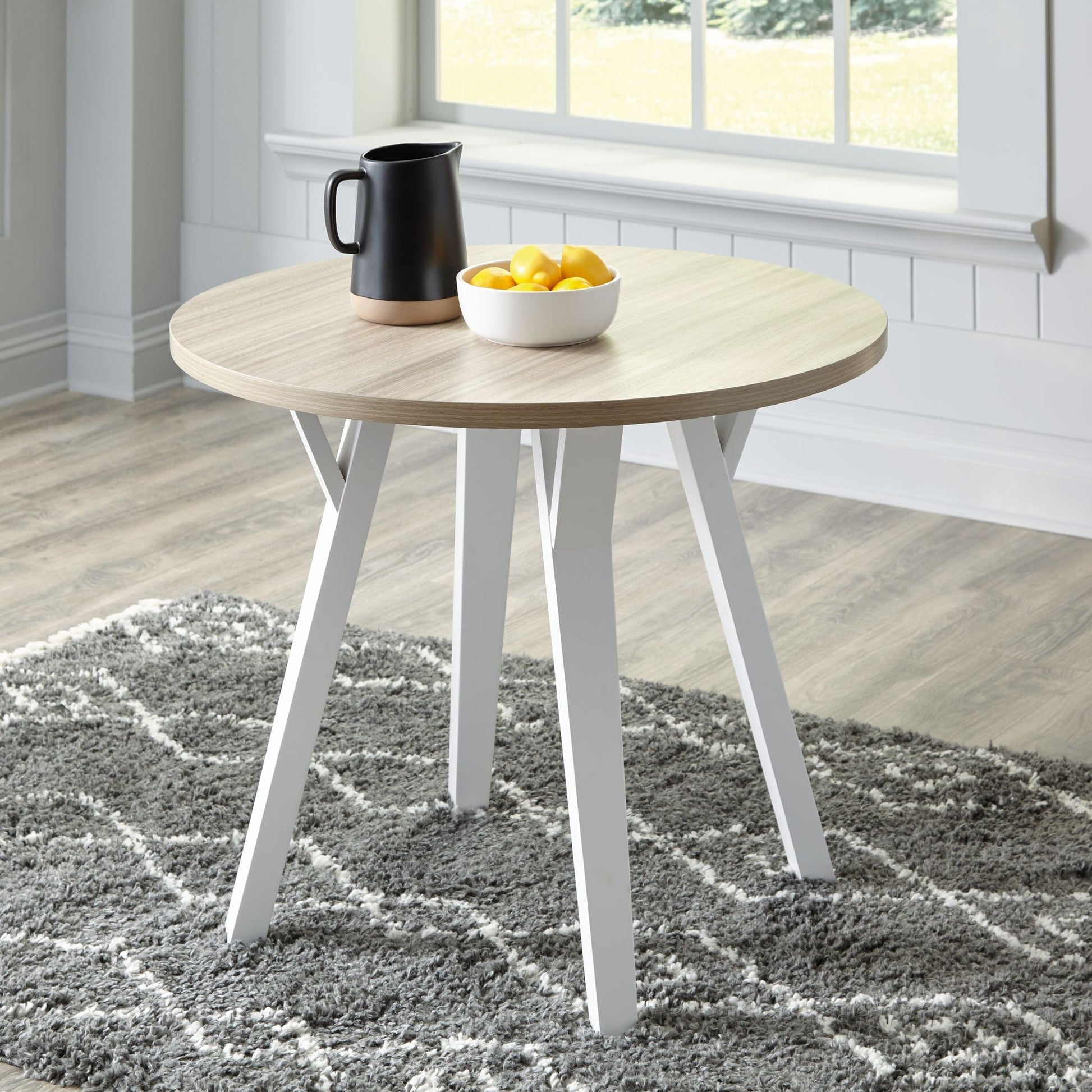 Grannen Round Table - White/Natural - (D407-15)
