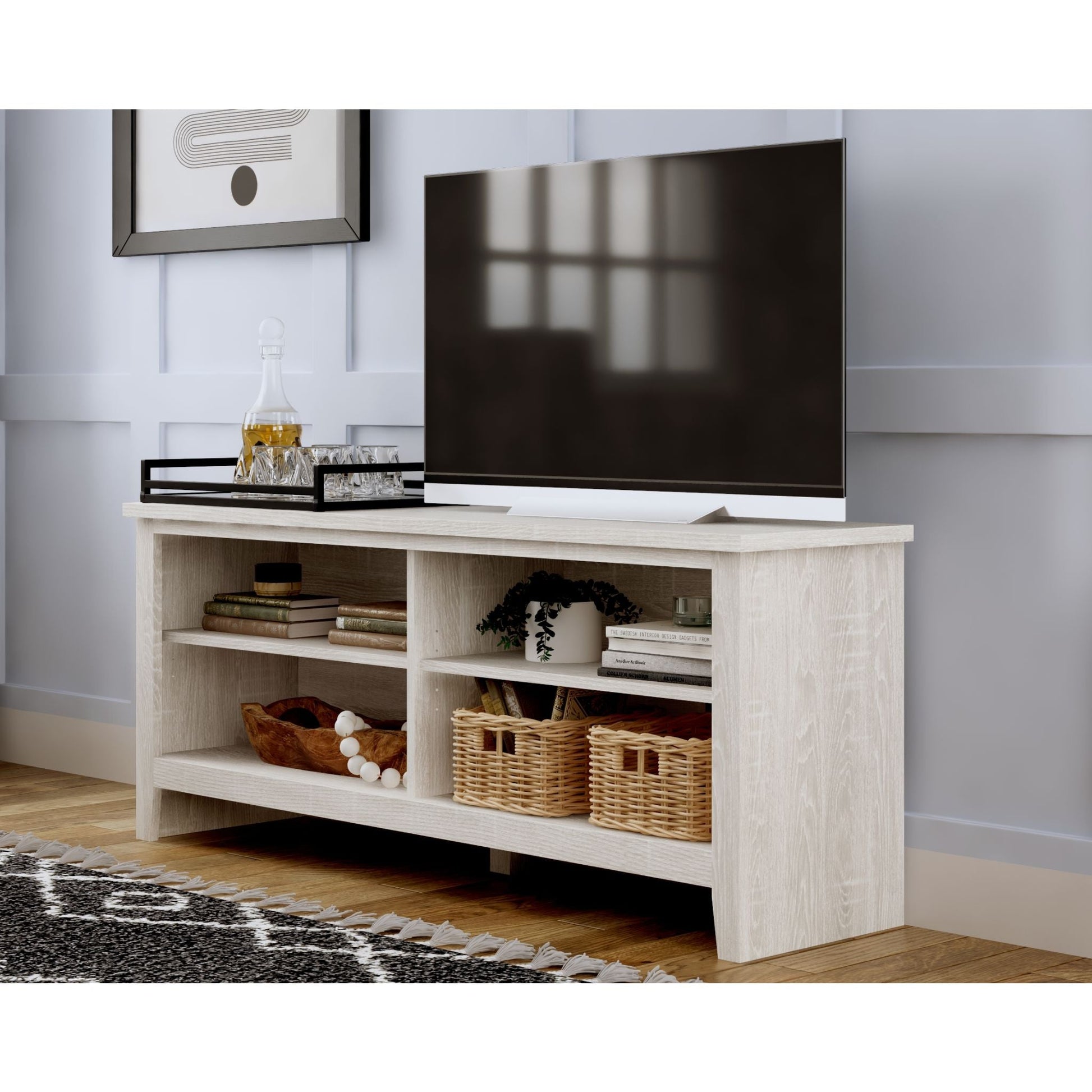 Arlenbry Large TV Stand - Antique White