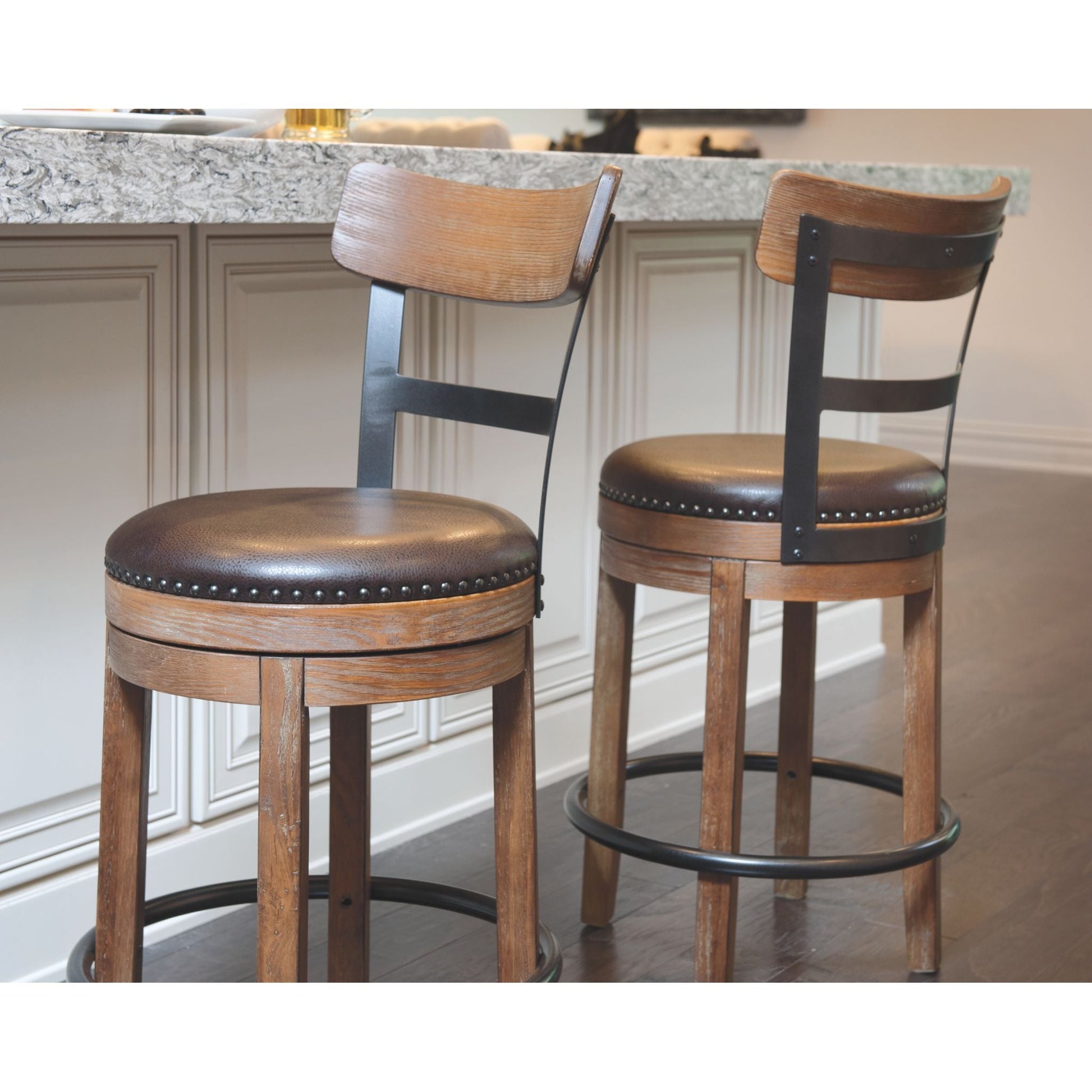 Bellatier Swivel Bar Stool - Dark Brown - (D542-124)