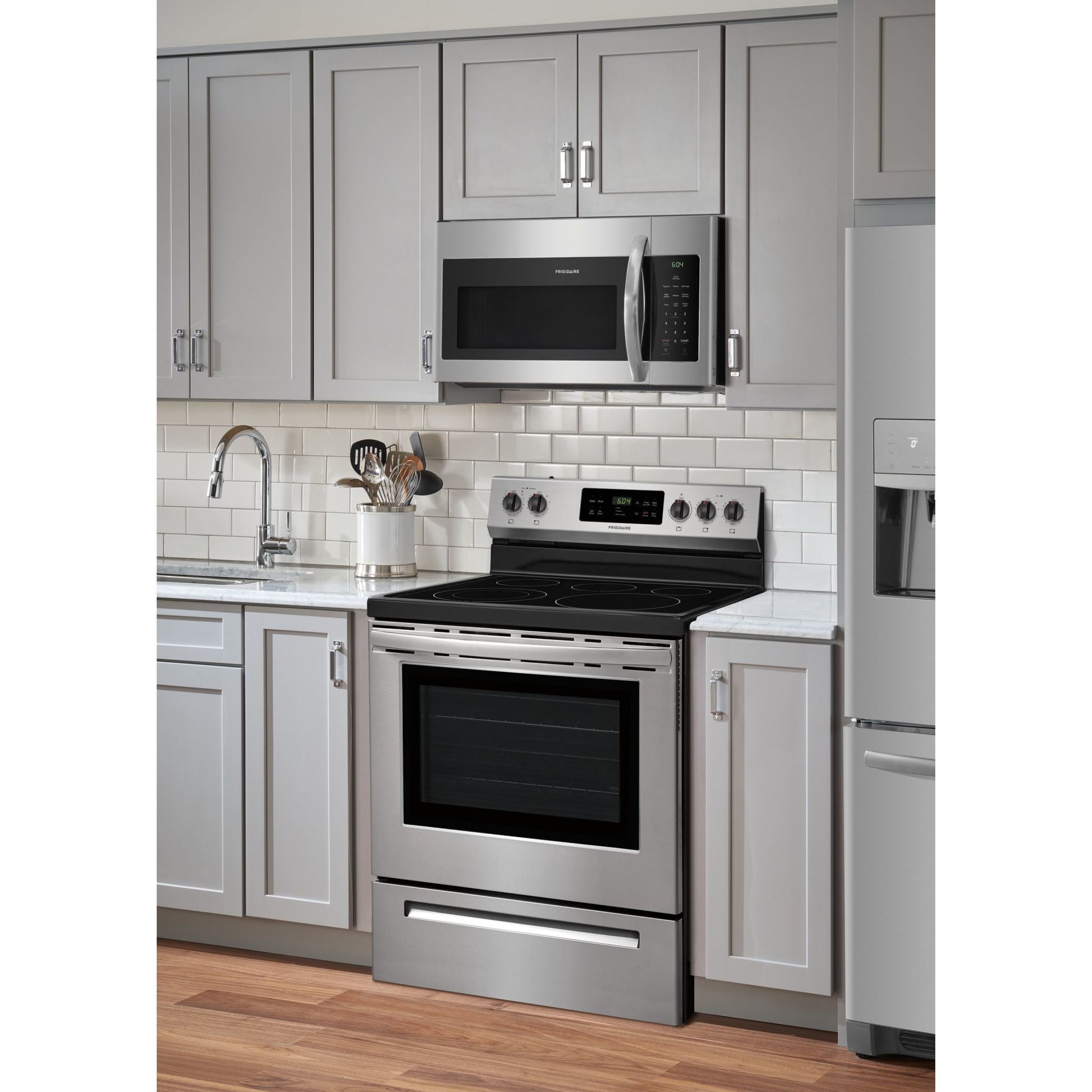 Frigidaire Self Clean Range (CFEF3054US) - Stainless Steel