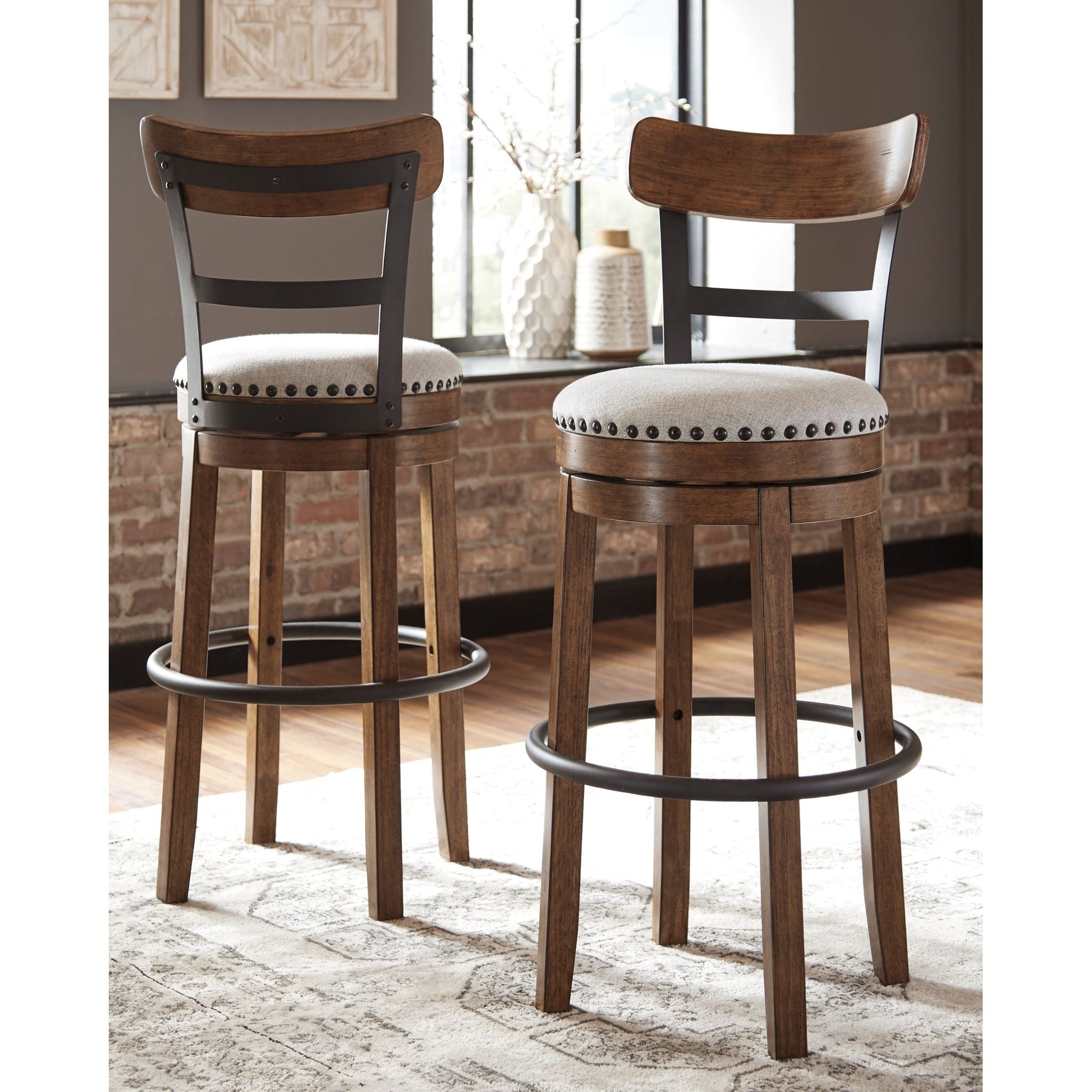 Valebeck Bar Stool - Brown - (D546-430)