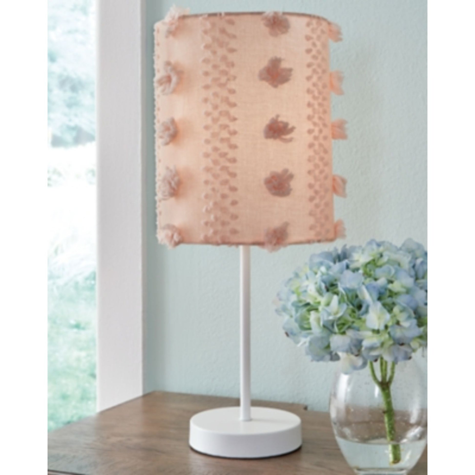 Kaelene Table Lamp 19.50"