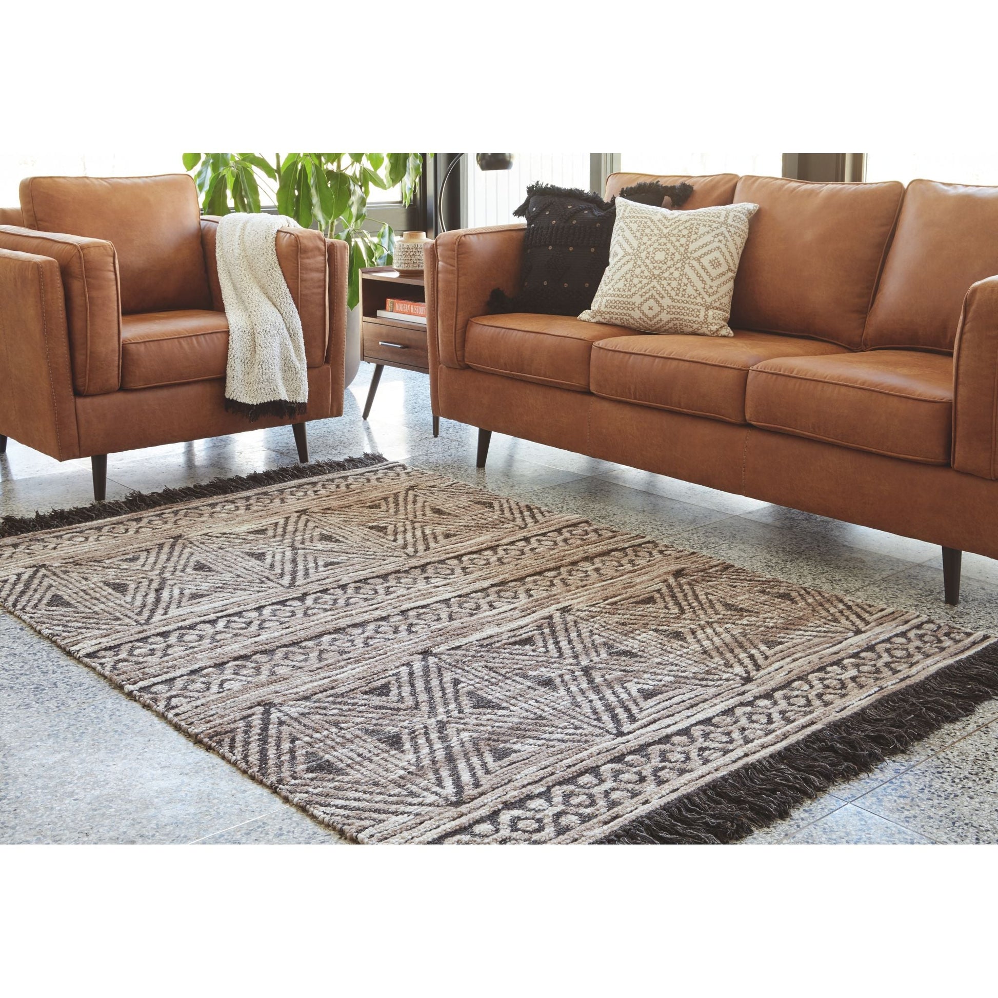 Kylin Area Rug - 5' x 7'