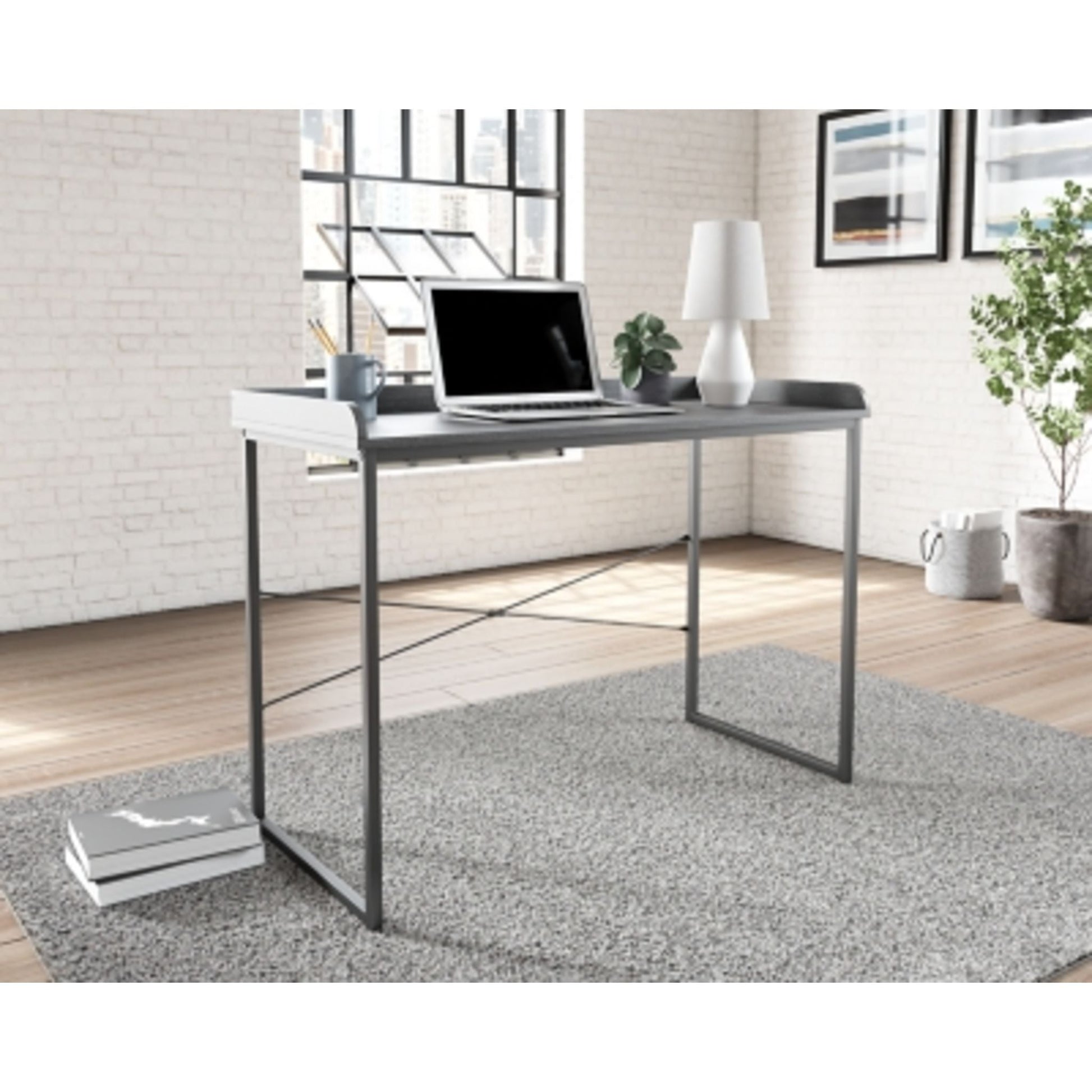 Yarlow Desk - Black