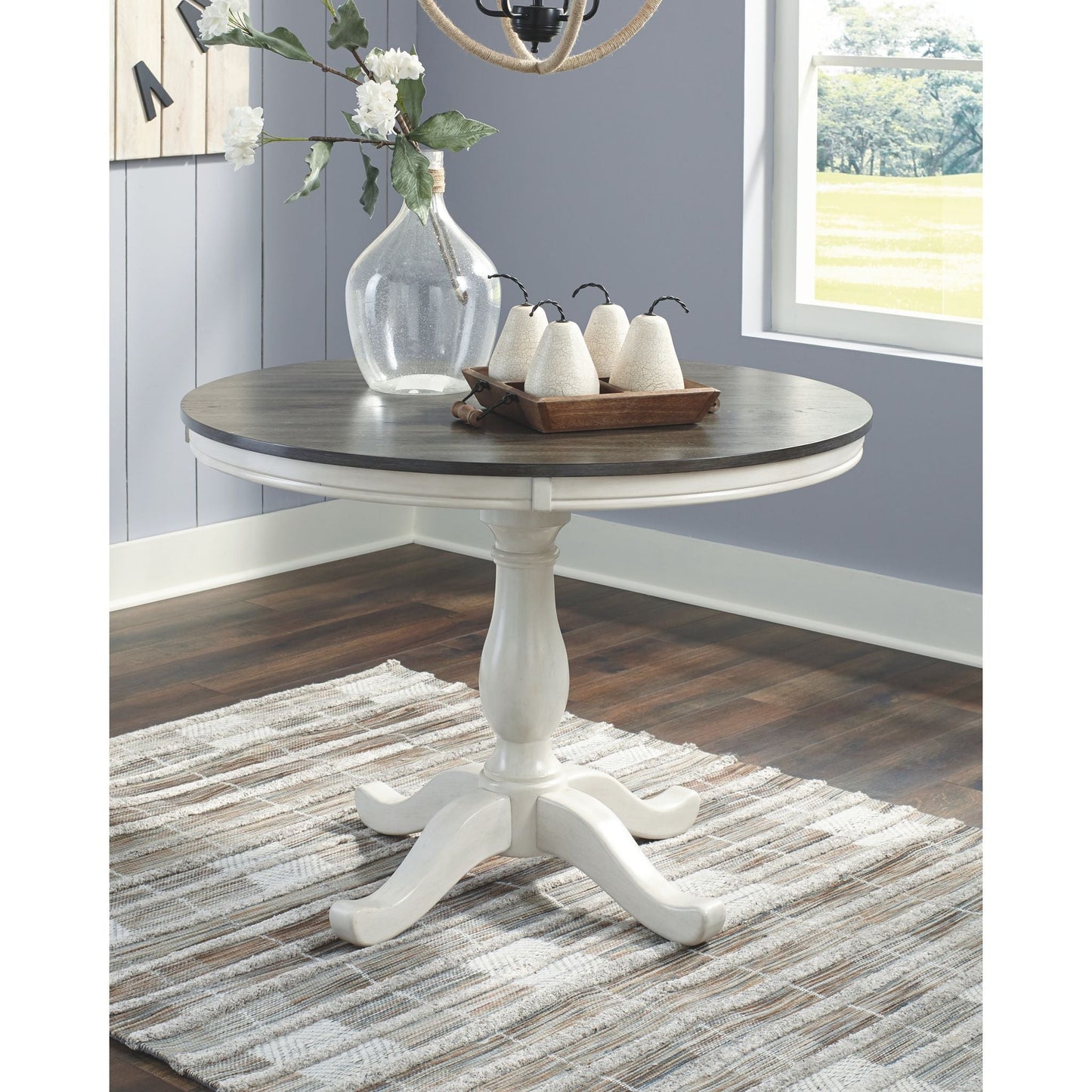 Nelling Round Table - White - (D287D2)