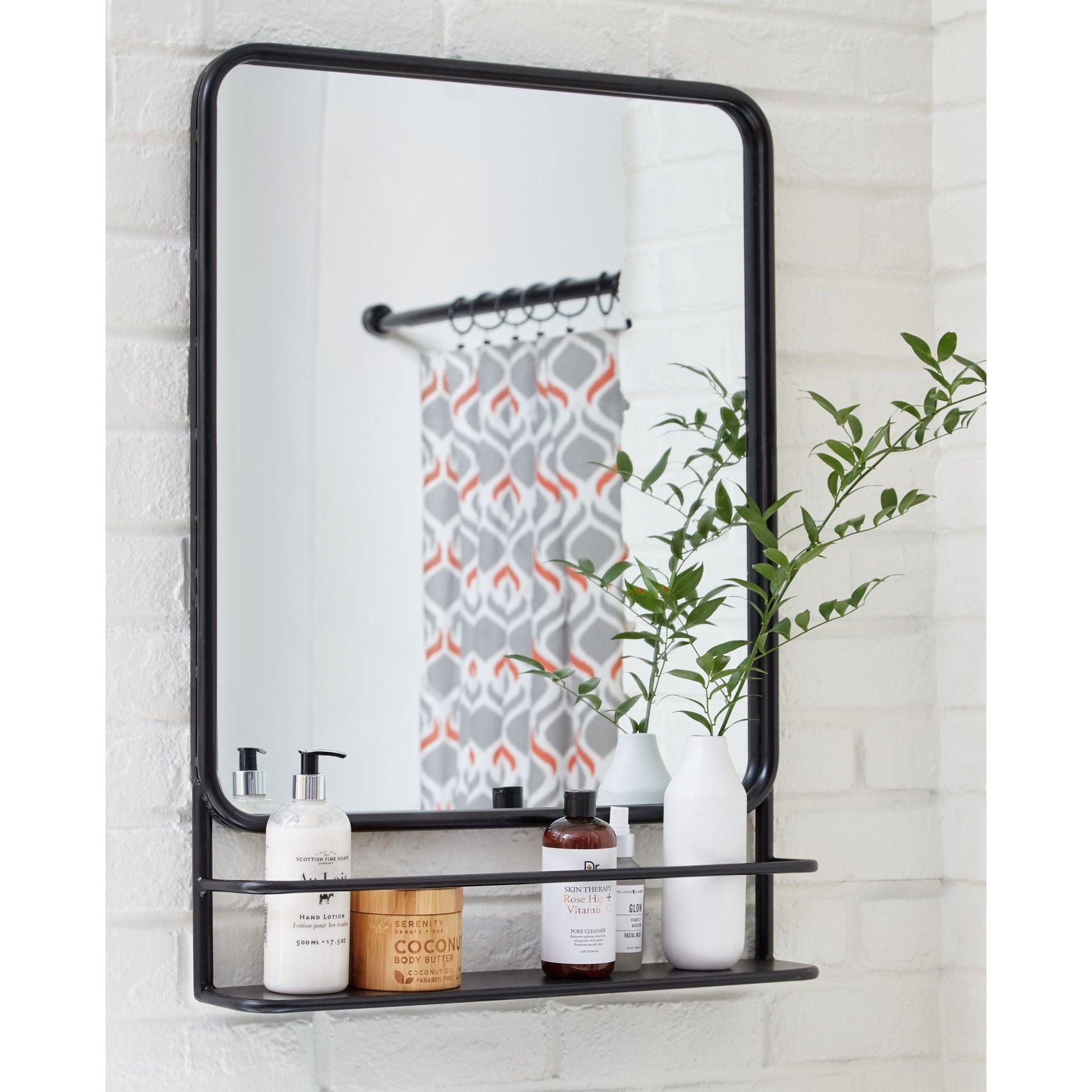 Ebba Mirror 22.00" x 31.00"