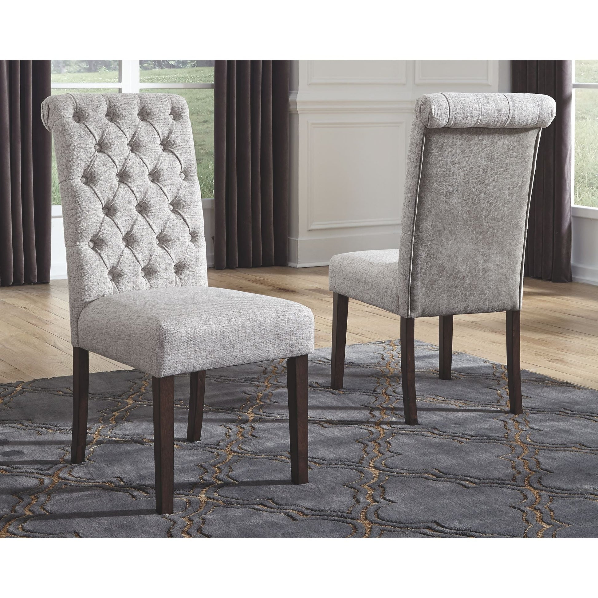 Hilmoore Side Chair - Reddish Brown - (D677-02)
