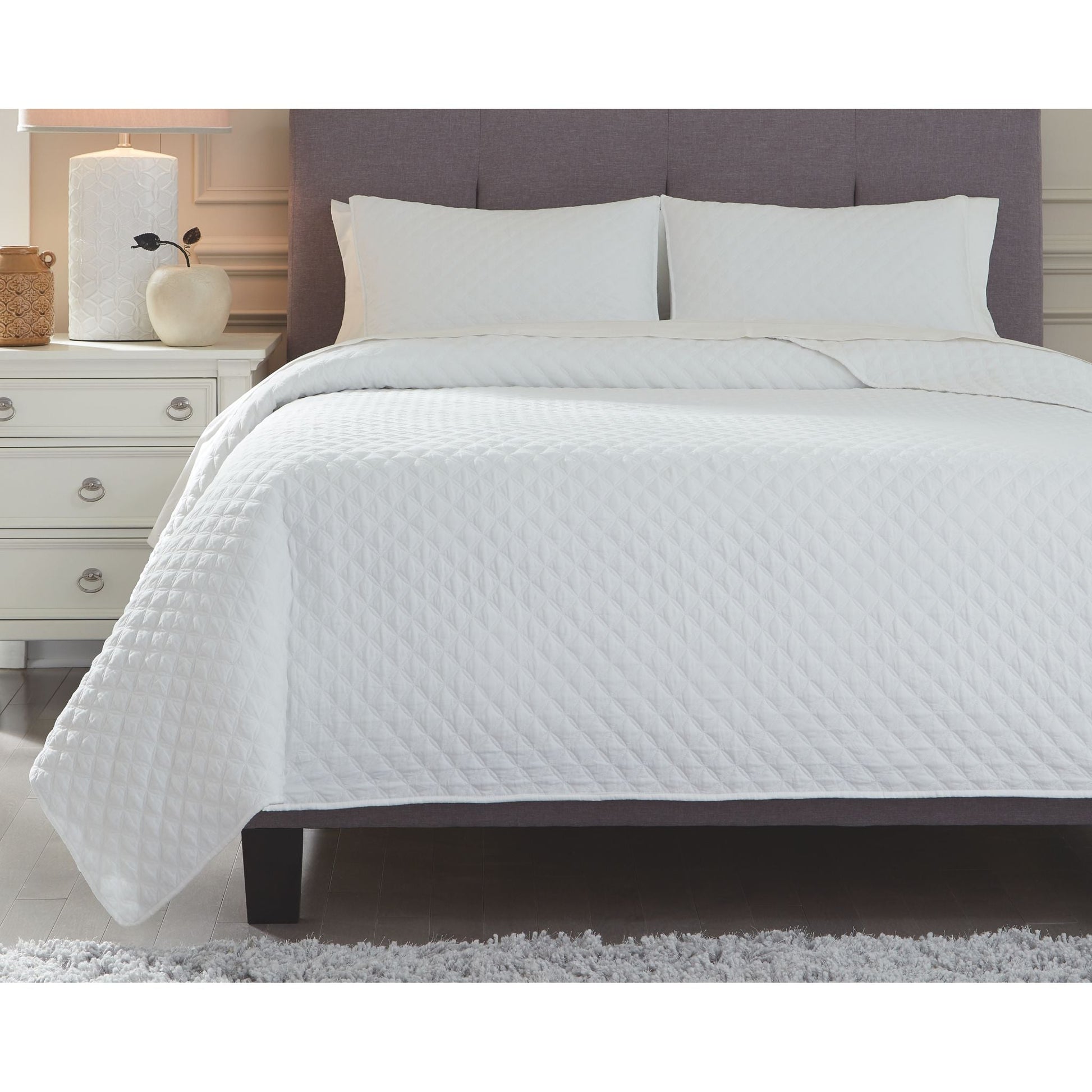 Ryter Coverlet Set