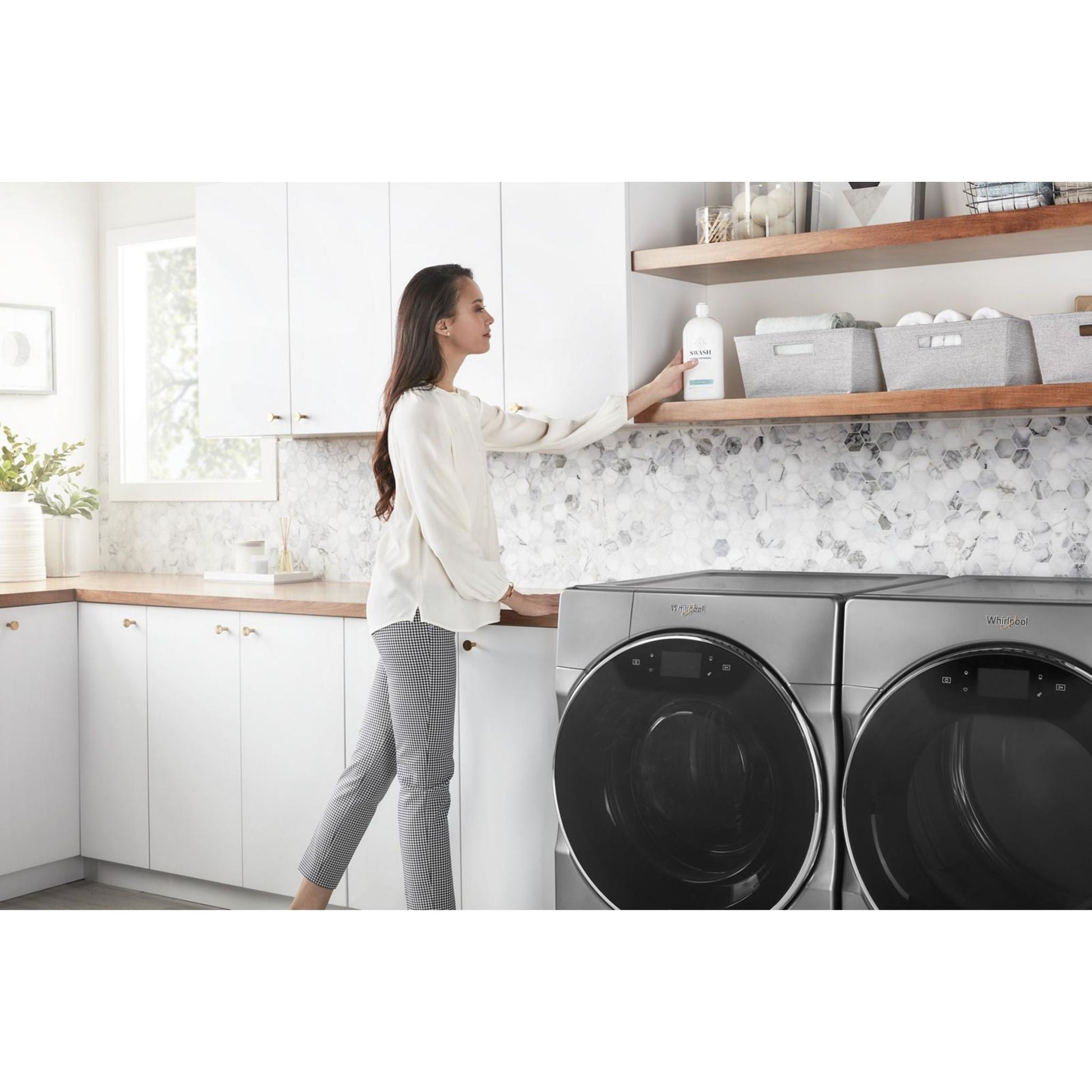 Whirlpool Front Load Washer (WFW9620HC) - Chrome Shadow