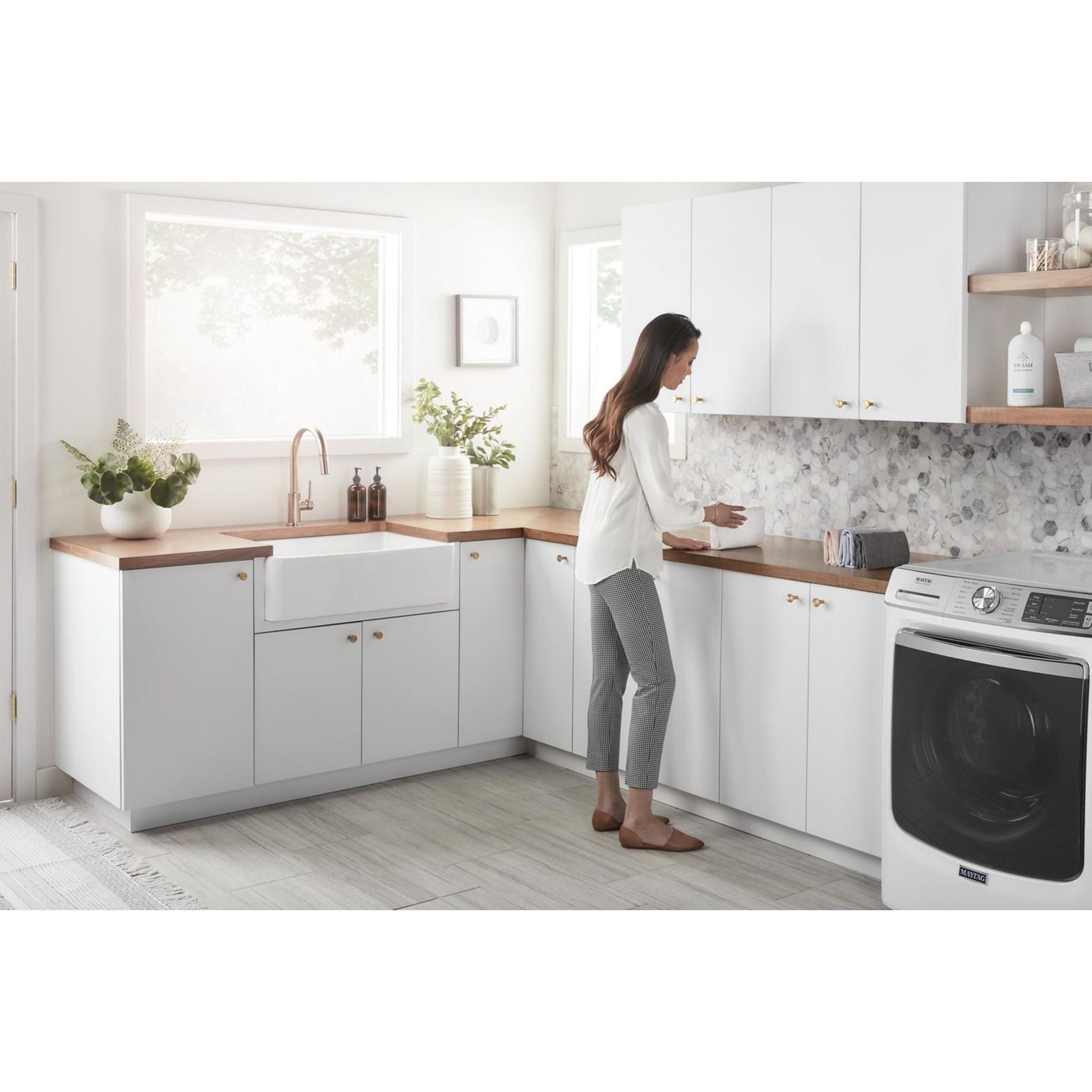 Maytag Front Load Washer (MHW8630HW) - White