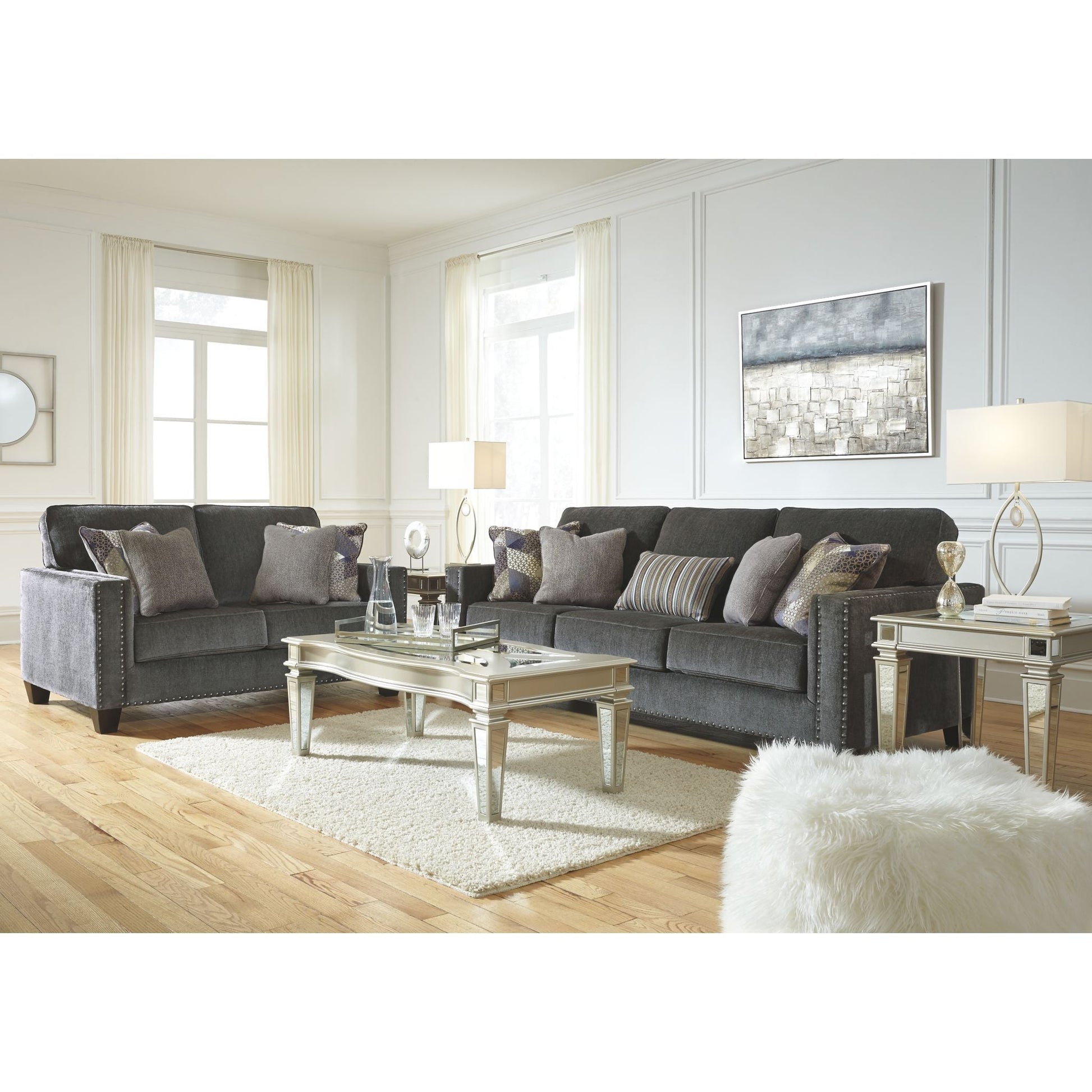 Dilanger Loveseat - Smoke