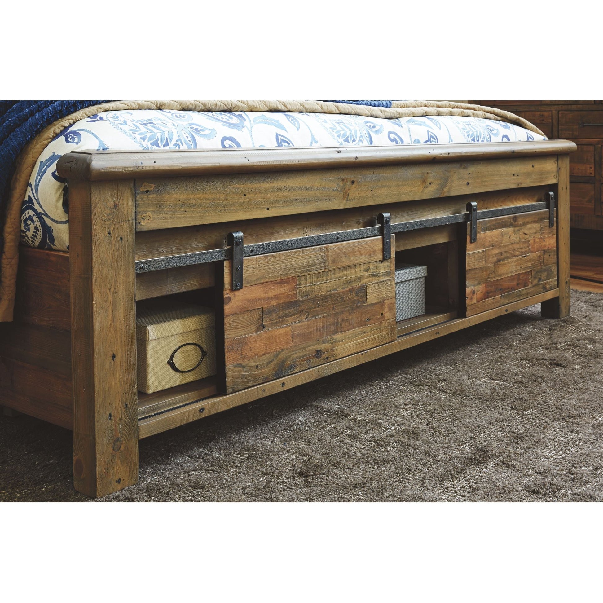 Sommerford 3 Piece Bed with Storage