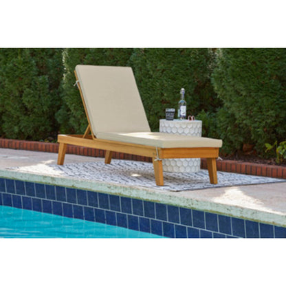Outdoor Byron Bay Chaise Lounge Light Brown