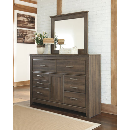 Juararo 6 Piece Queen Poster Bedroom - Dark Brown