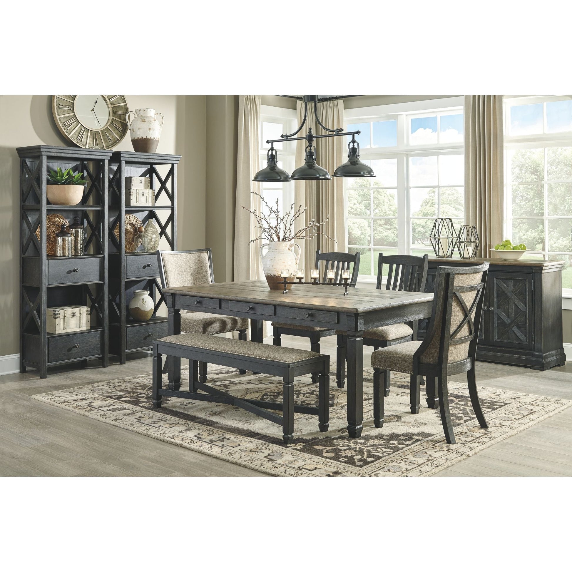 Tyler Creek Server - Black/Grey - (D736-60)