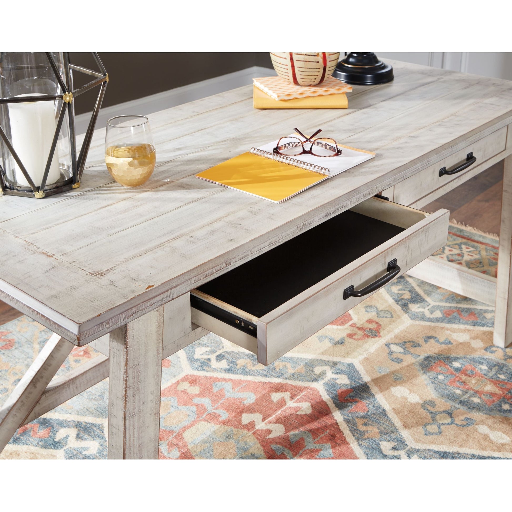 Carynhurst Desk - Whitewash