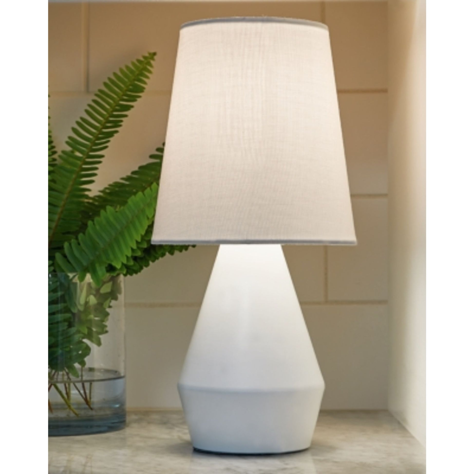 Lanry Table Lamp 14.50"