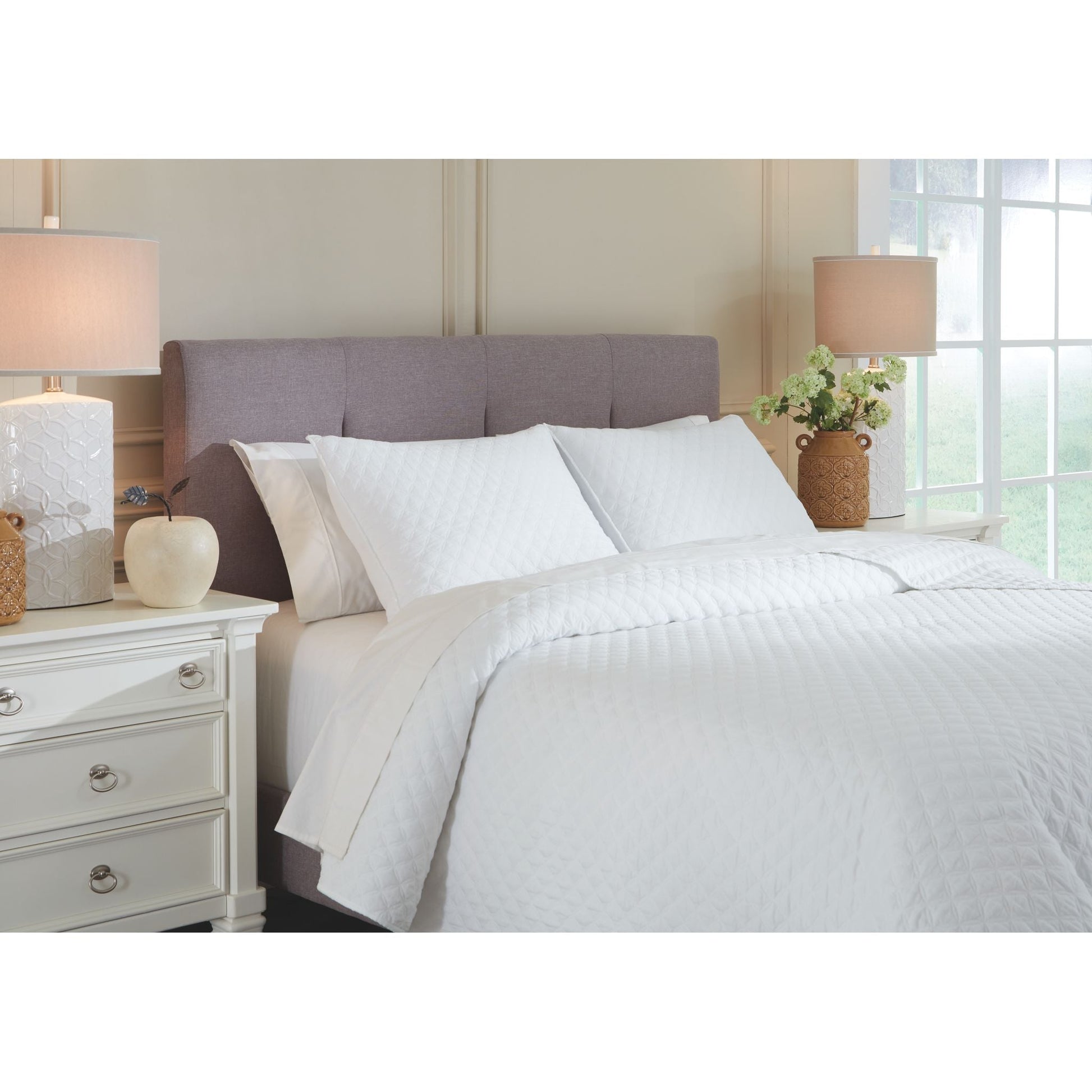 Ryter Coverlet Set