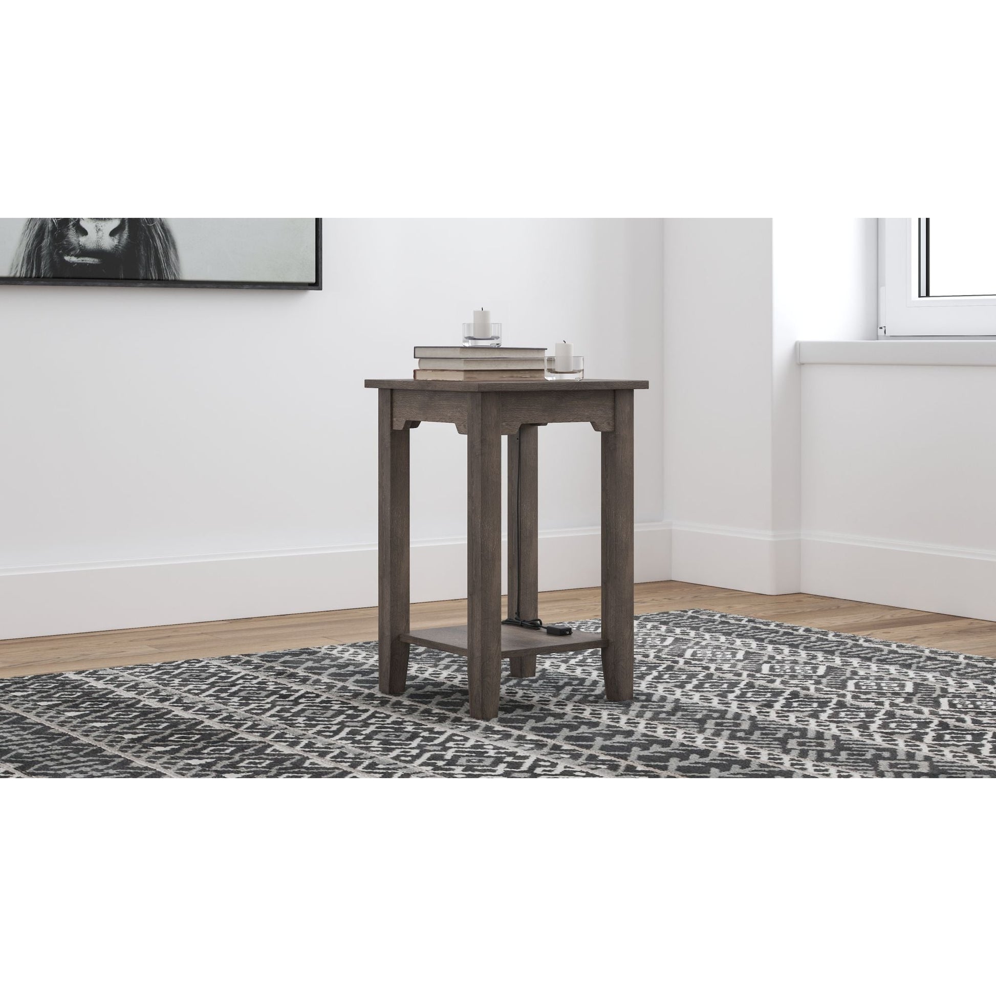 Arlenbry Chairside Table - Gray