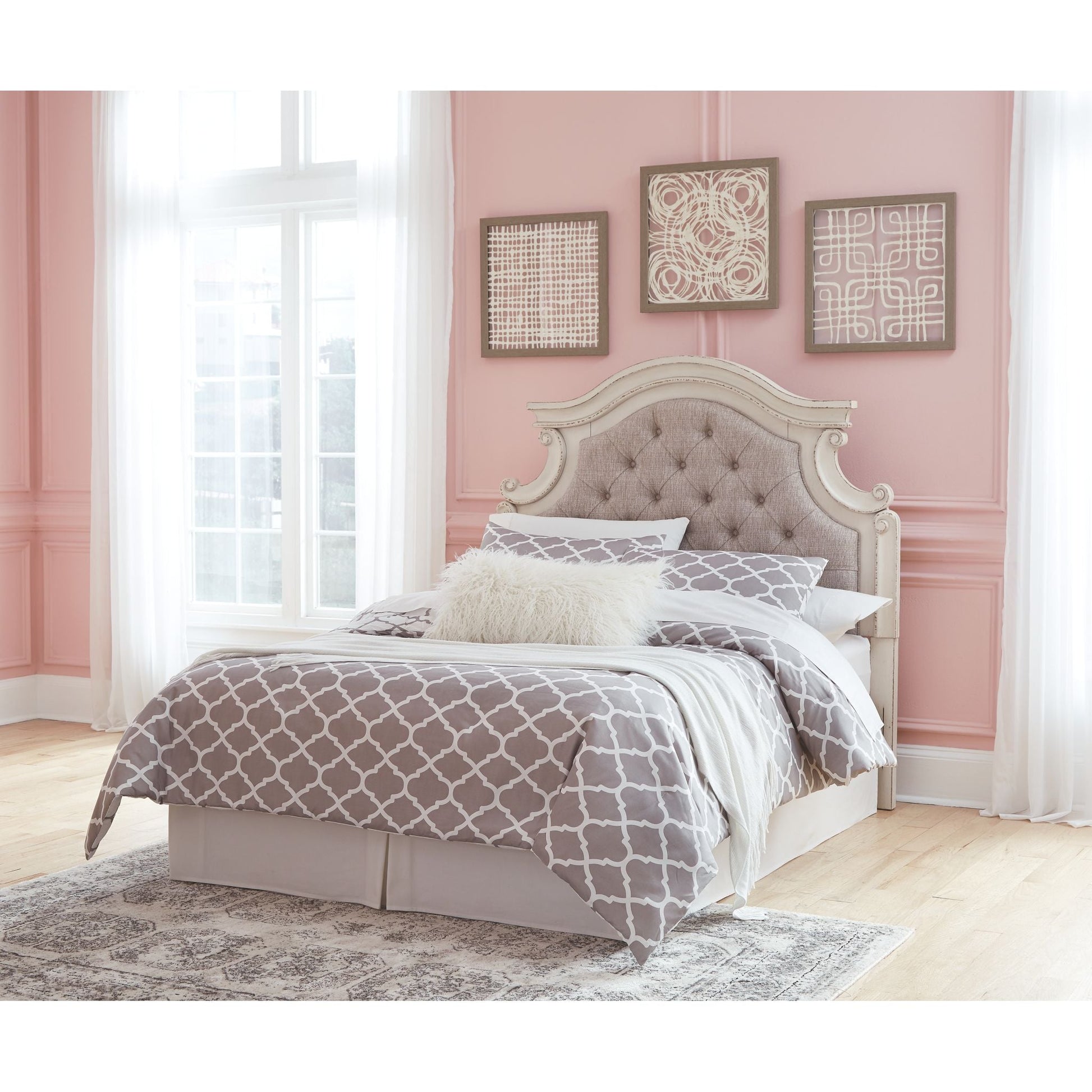 Realyn Full Headboard - Chipped White