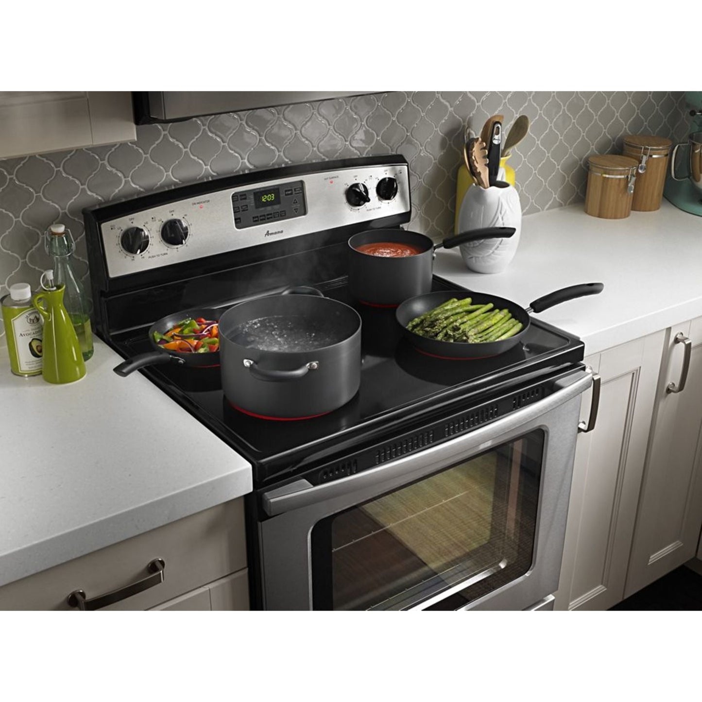 Amana Self Clean Range (YAER6603SFW) - White