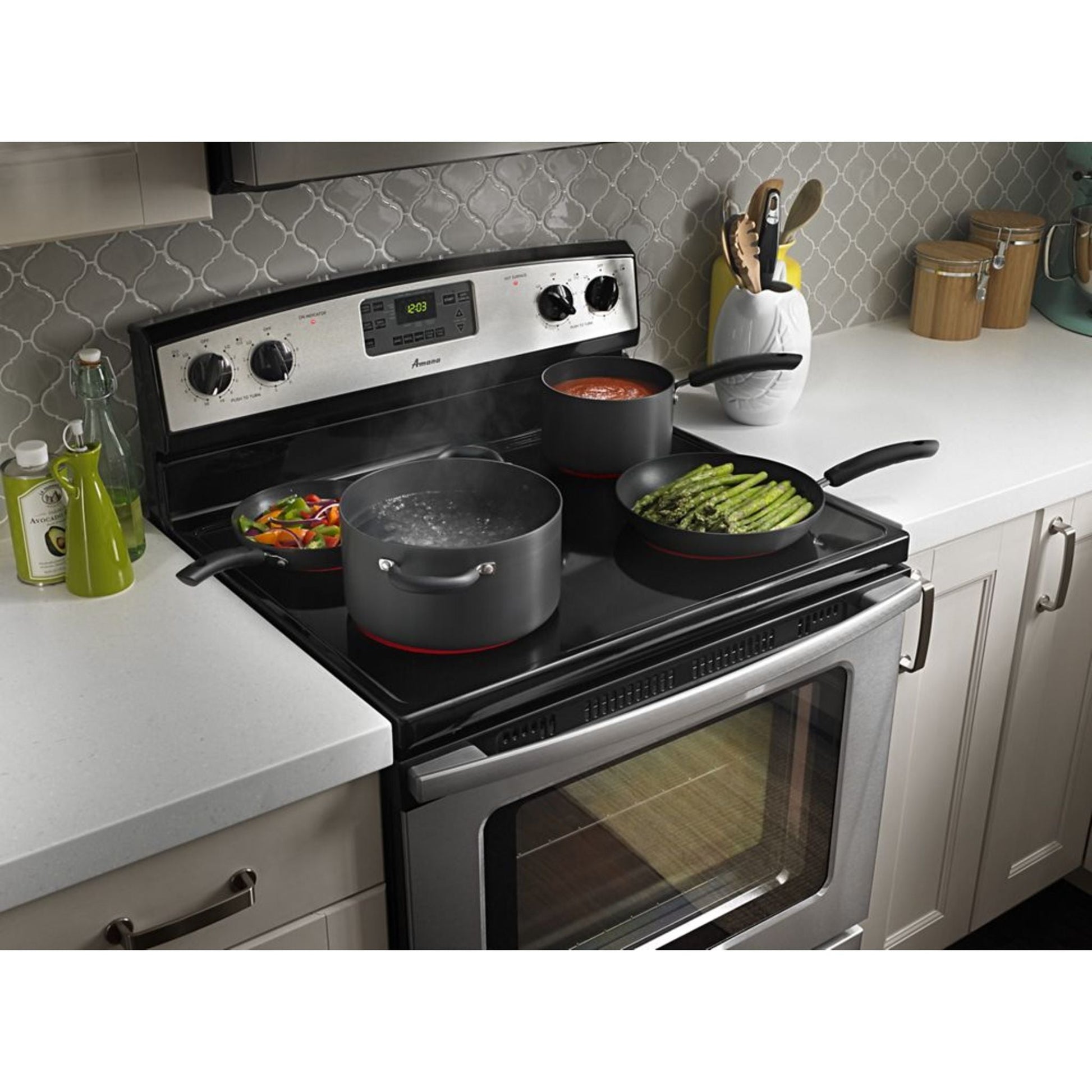Amana Self Clean Range (YAER6603SFW) - White