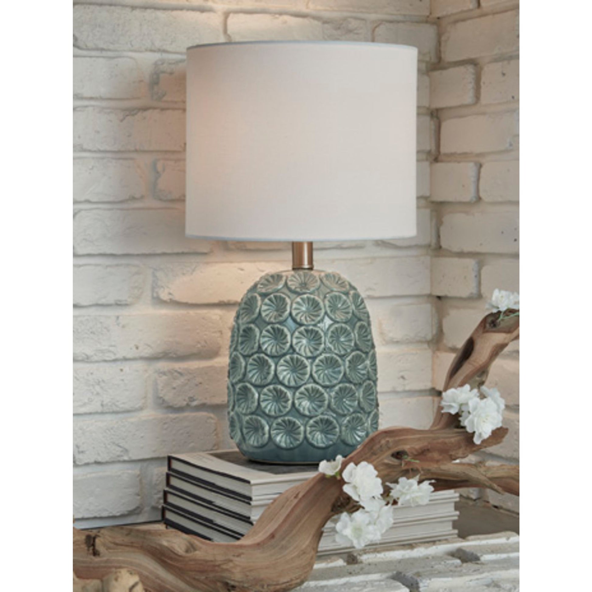 Moorbank Table Lamp 19.13"