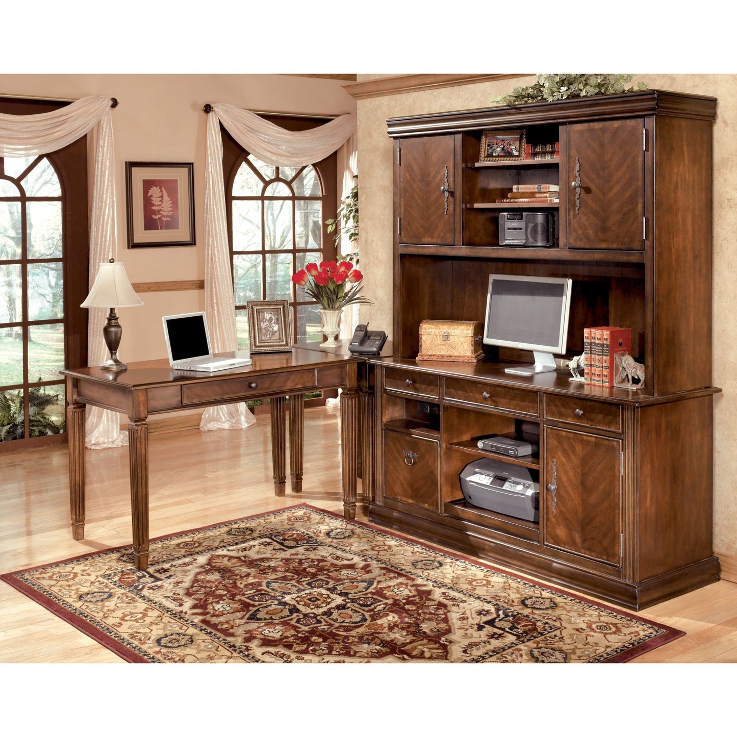 Hamlyn Small Leg Desk - Medium Brown