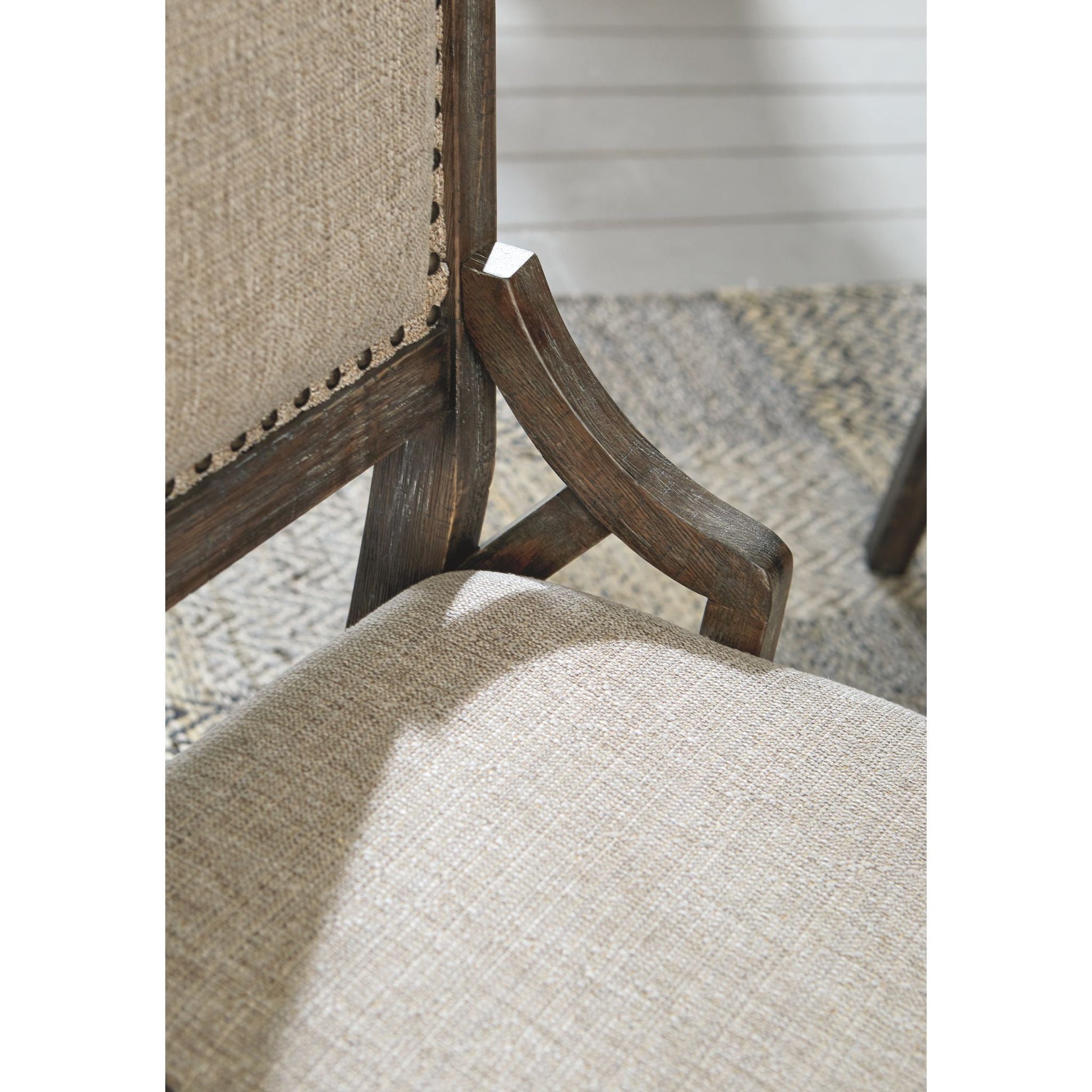 Wyndahl Side Chair - Rustic Brown - (D813-02)